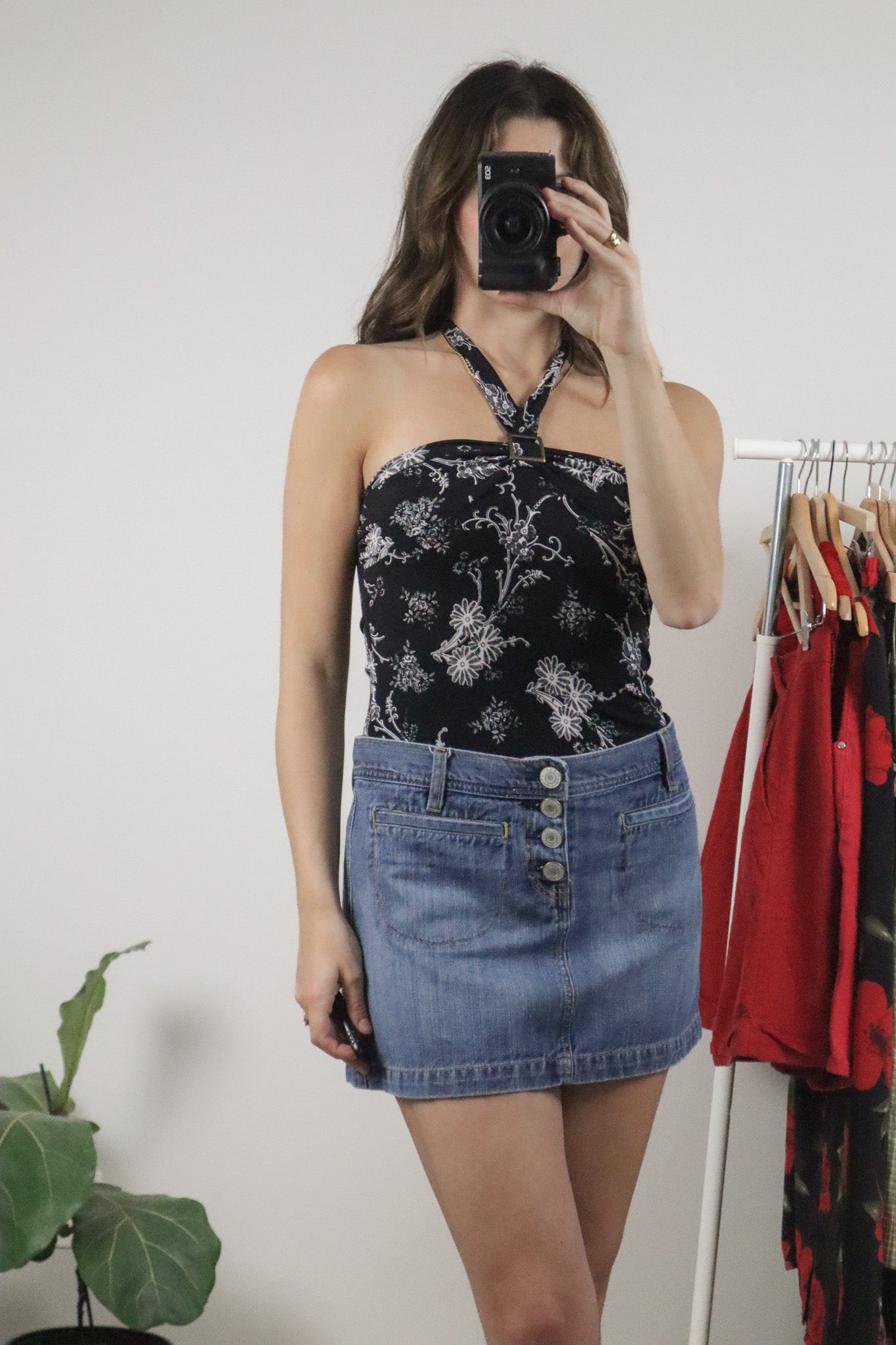 Made in Canada x Vintage x Patterned Halter Top (S)