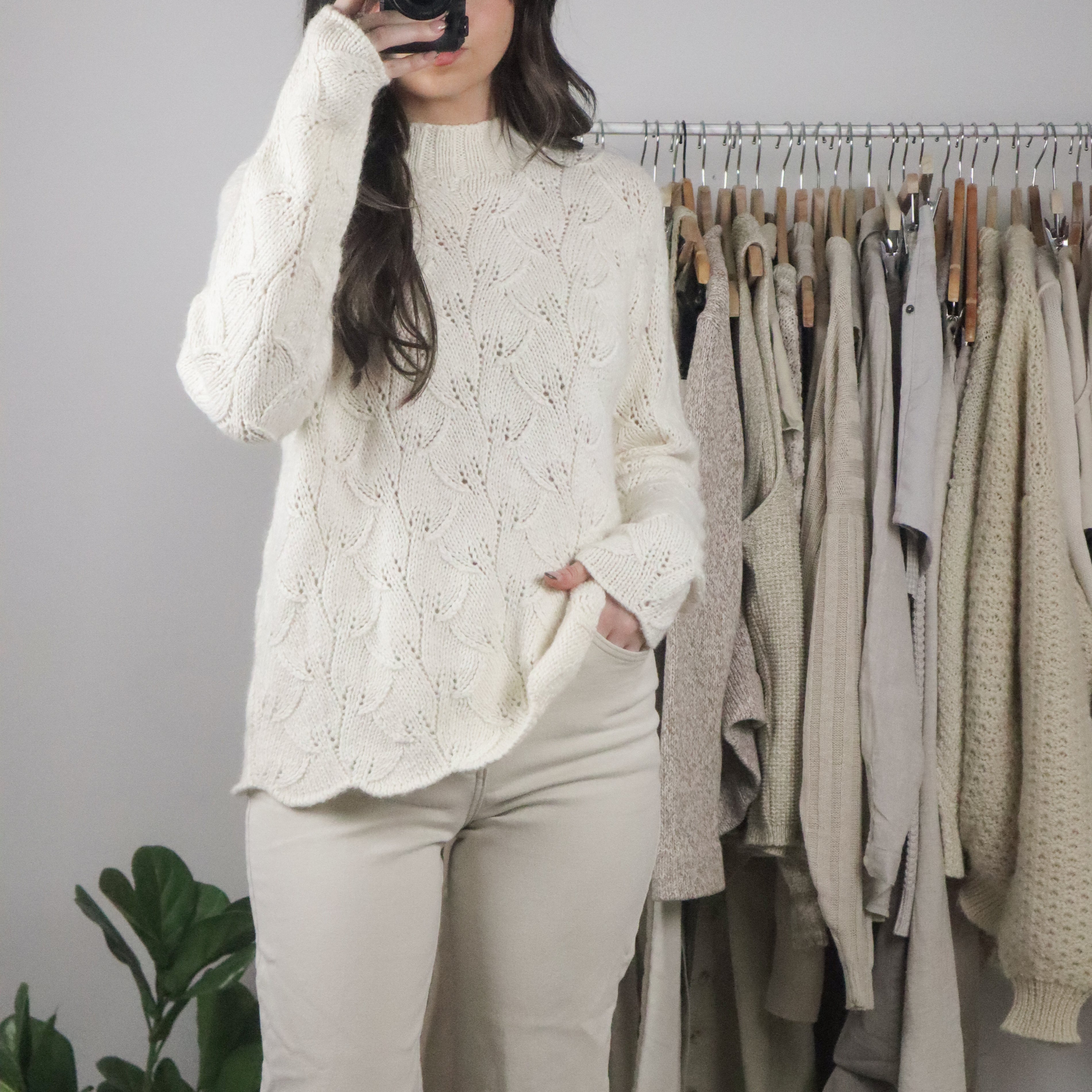 Vintage x Wool Blend Open Knit Sweater (M)