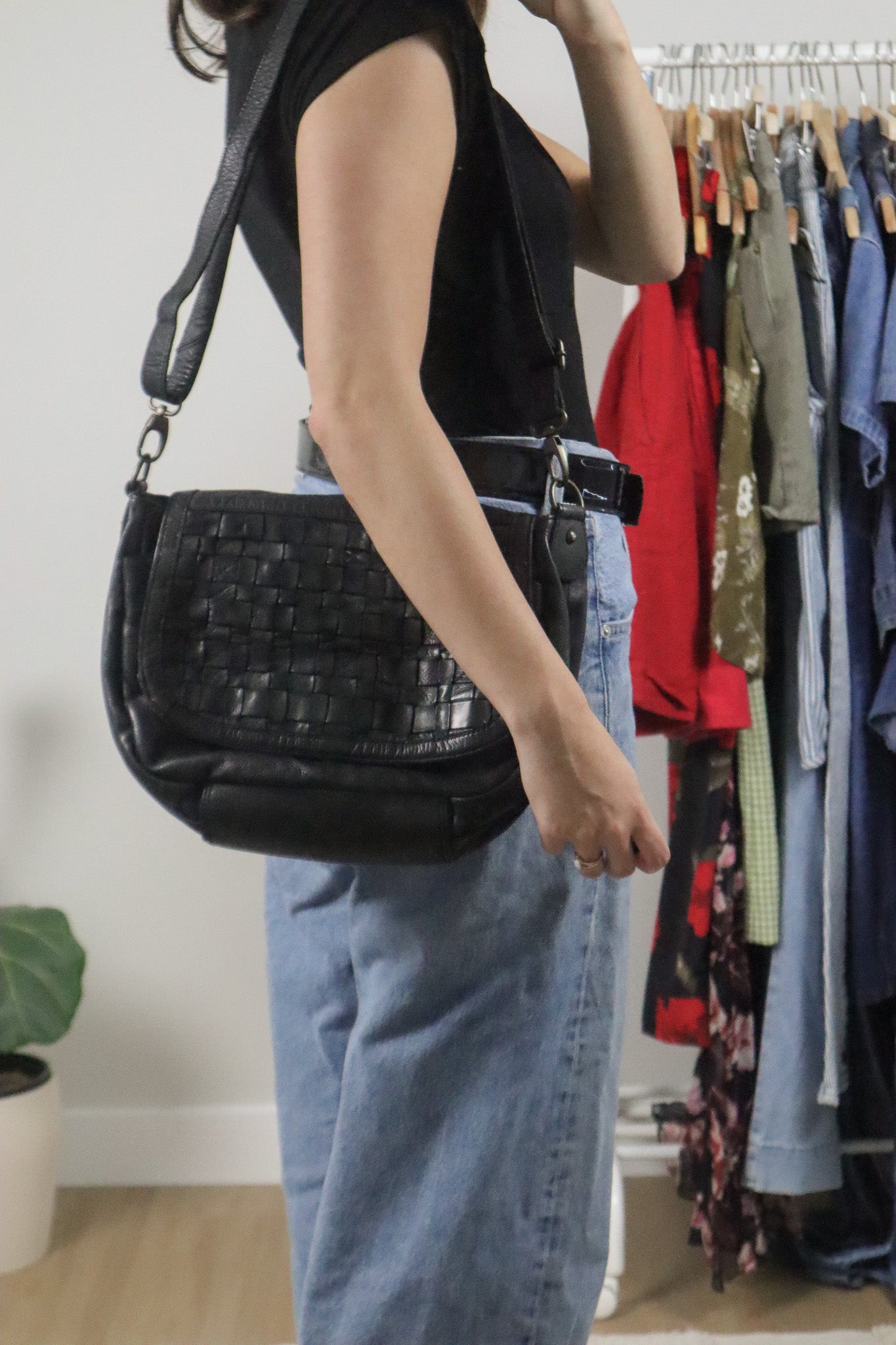 Made in Italy x Vintage x Leather Woven Purse