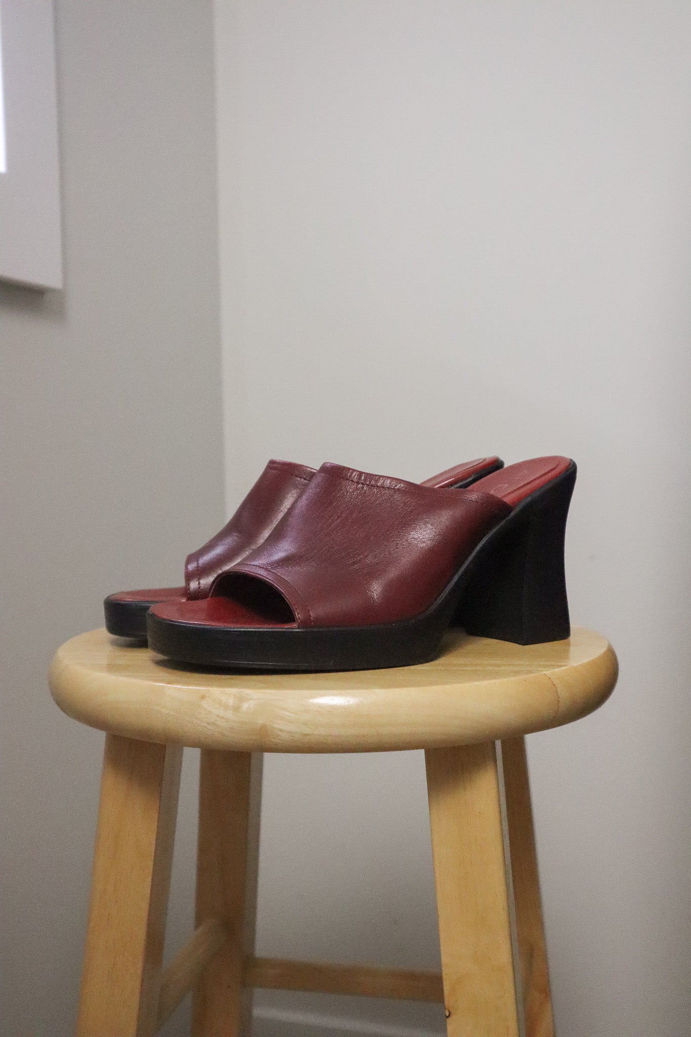 Made in Italy x Vintage x Aldo Leather Heels (6.5)