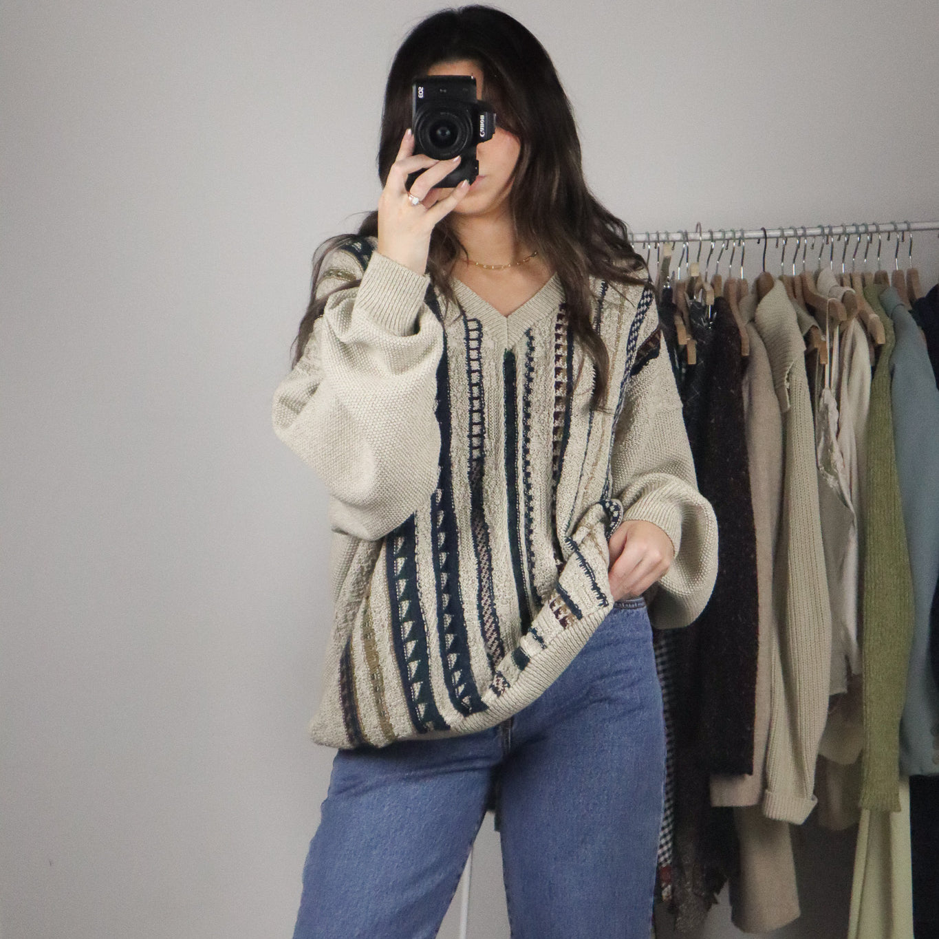 Vintage x Patterned V-Neck Sweater (L/XL)