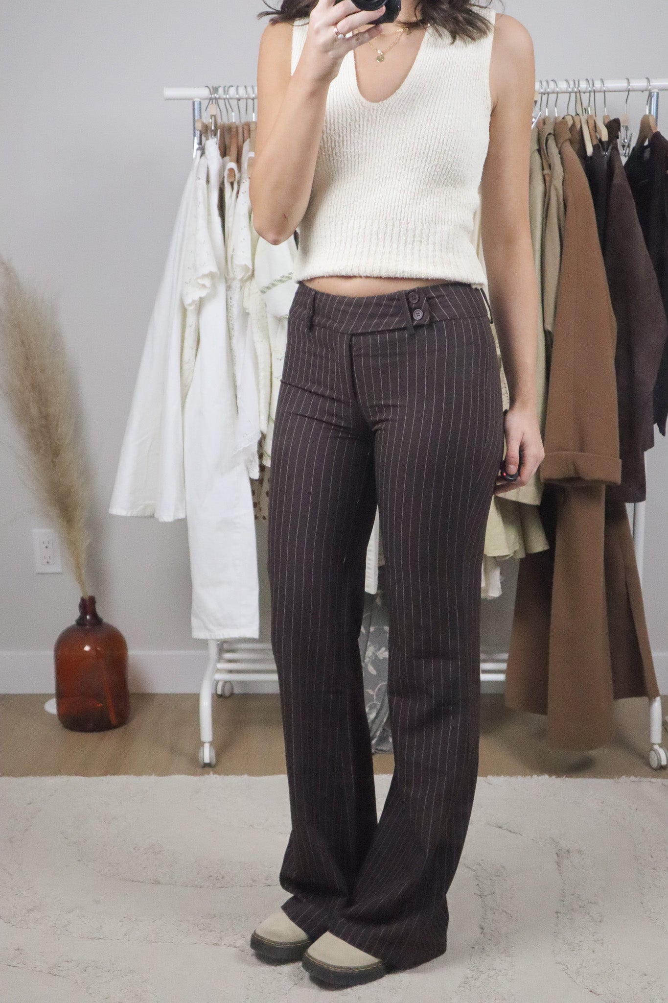 Modern x Pinstrip Low-Rise Pants (4)
