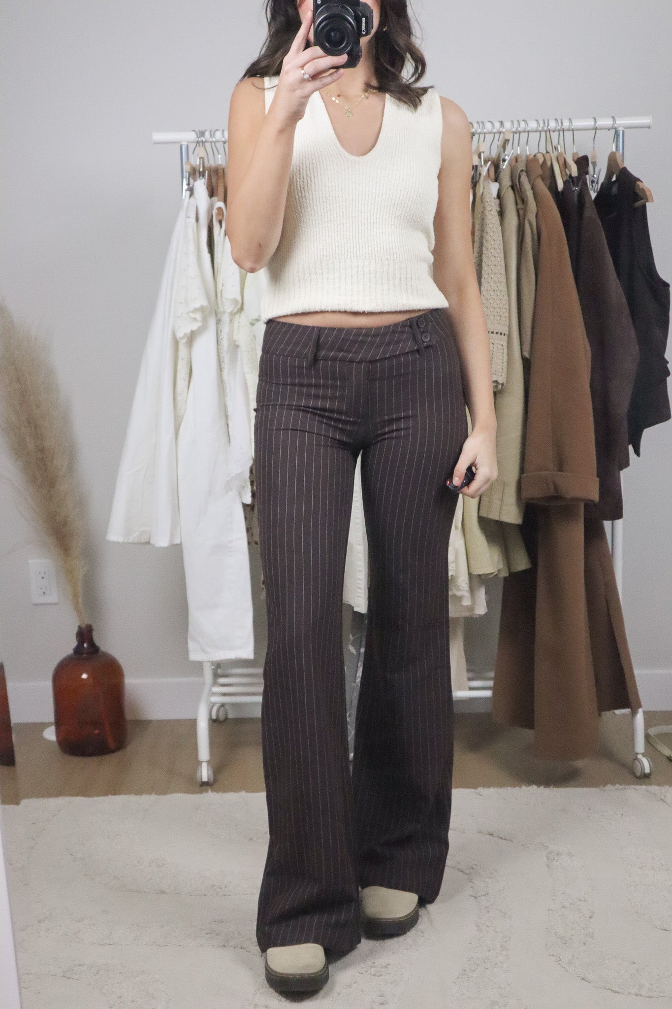 Modern x Pinstrip Low-Rise Pants (4)