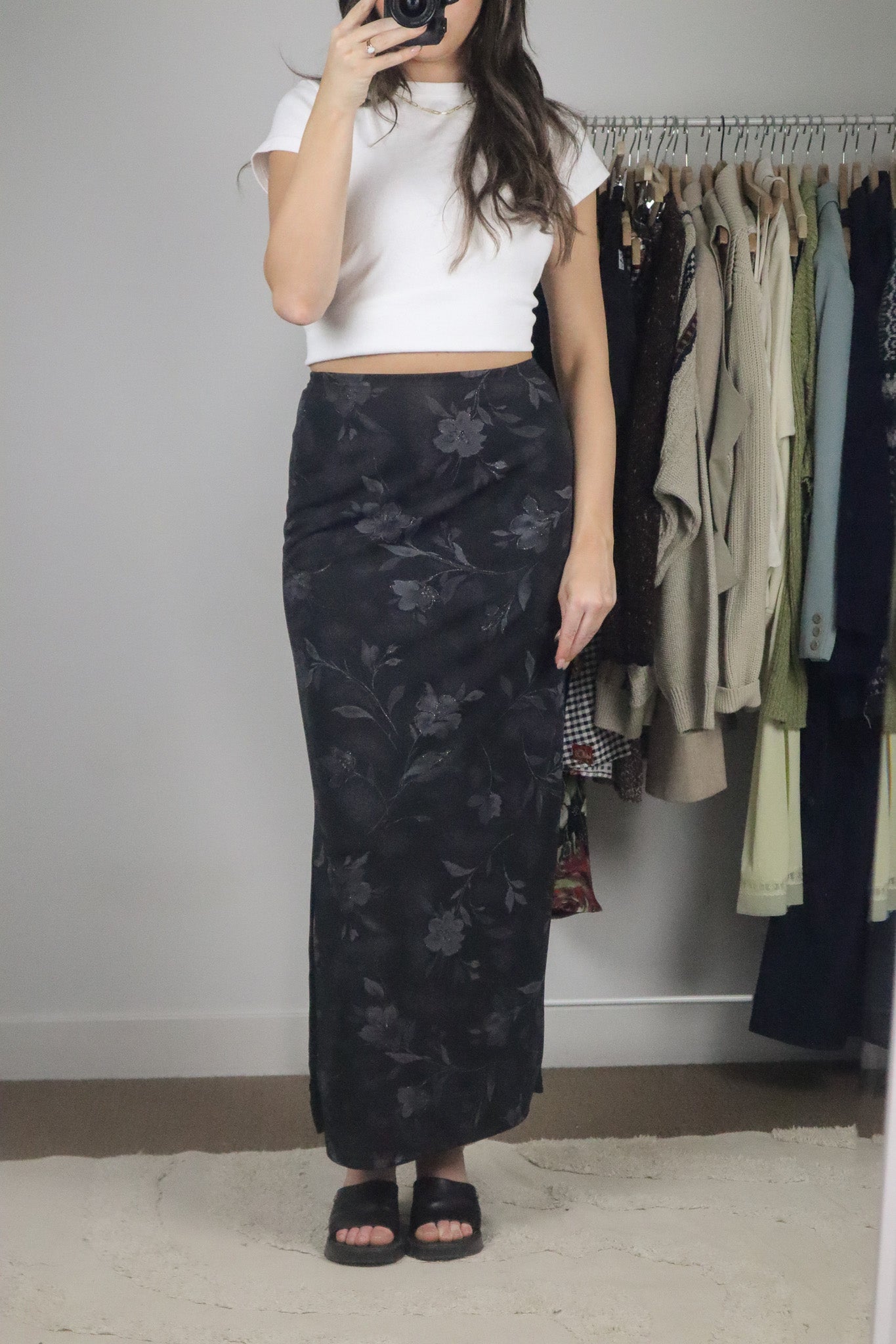 Vintage x Floral Skirt w/ Simmer (XS)