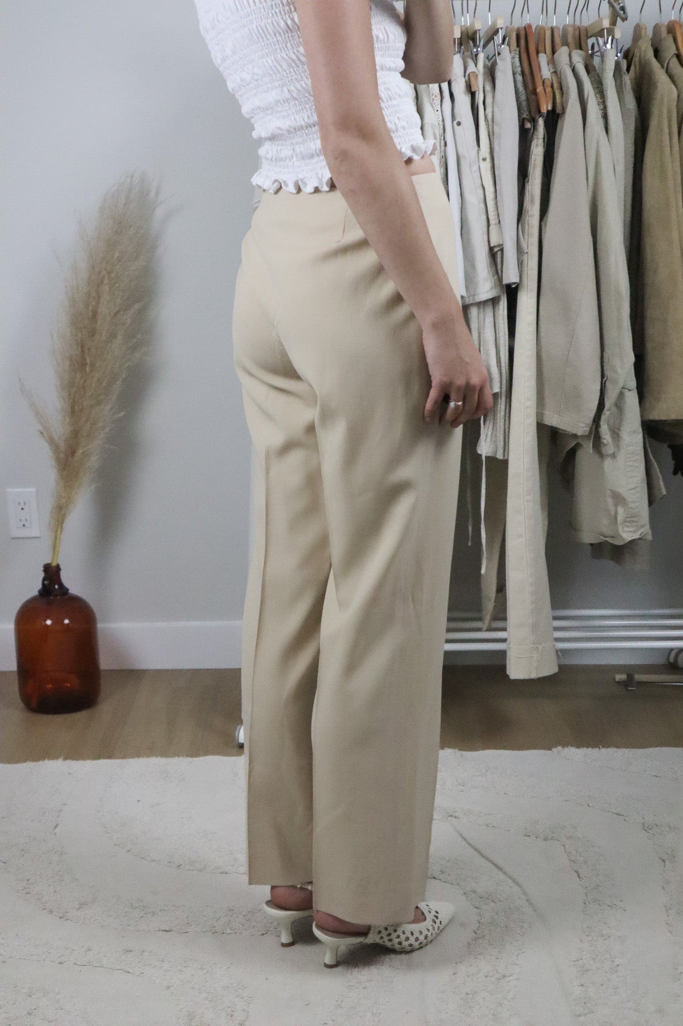 Vintage x Midrise Wool Pleated Pants (4)