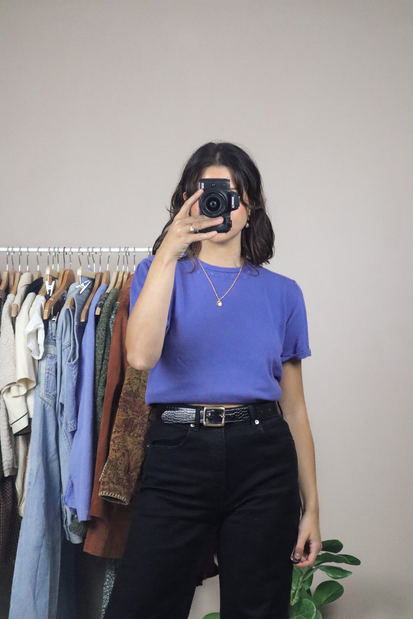 Vintage x Embroidered T-Shirt (M)