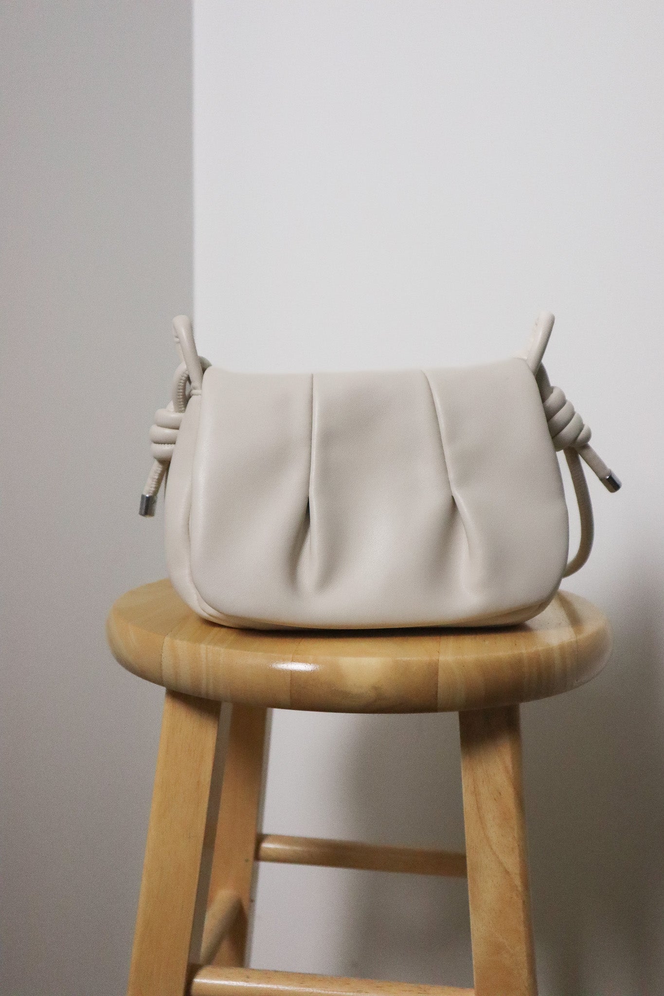 Modern x Faux Leather Purse