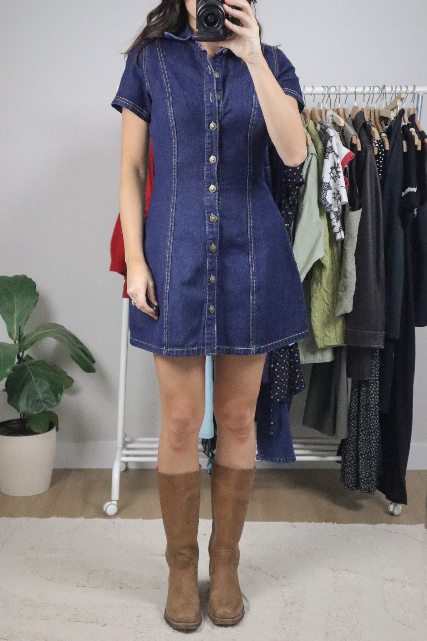 Modern x Denim Dress (2/4)