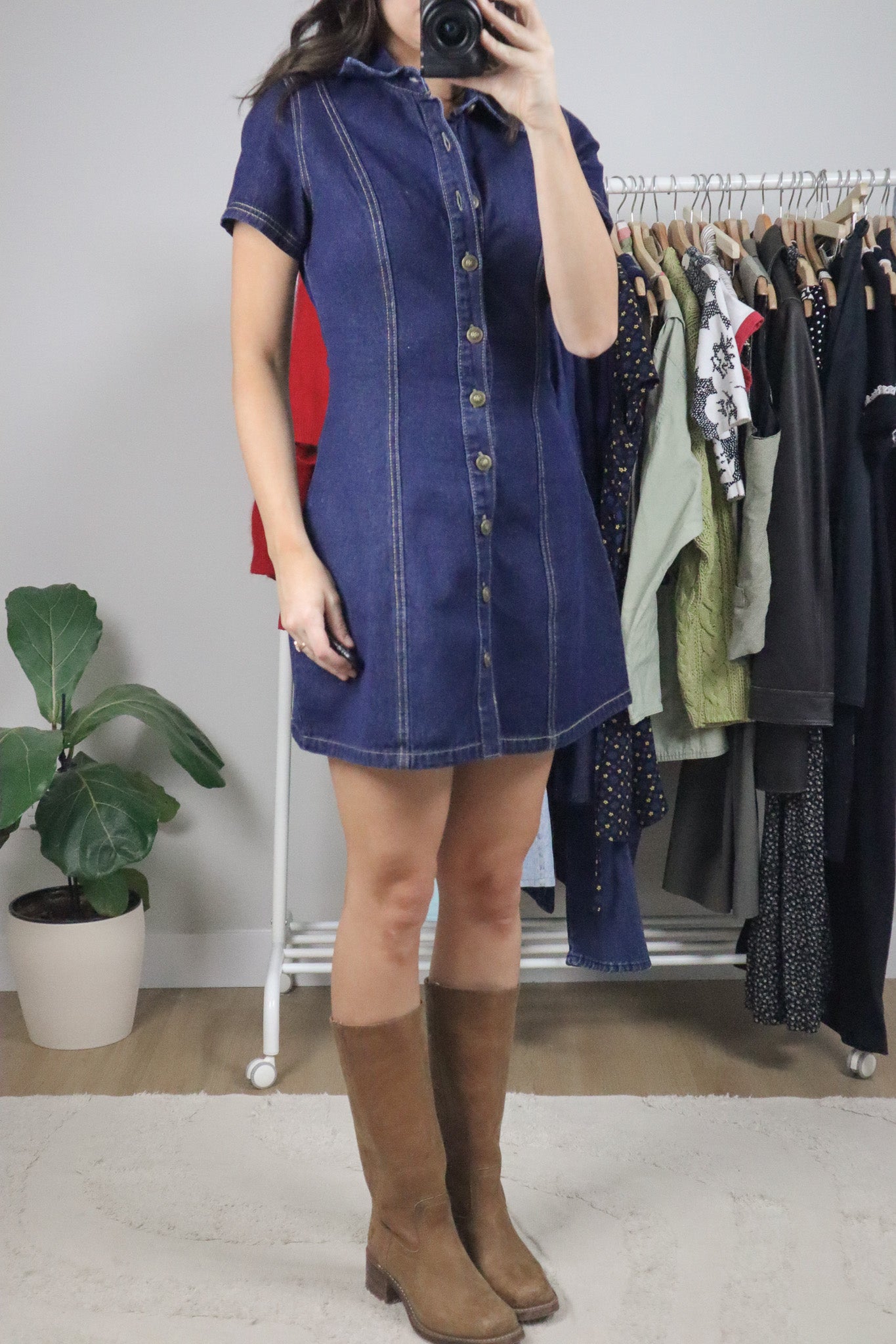 Modern x Denim Dress (2/4)