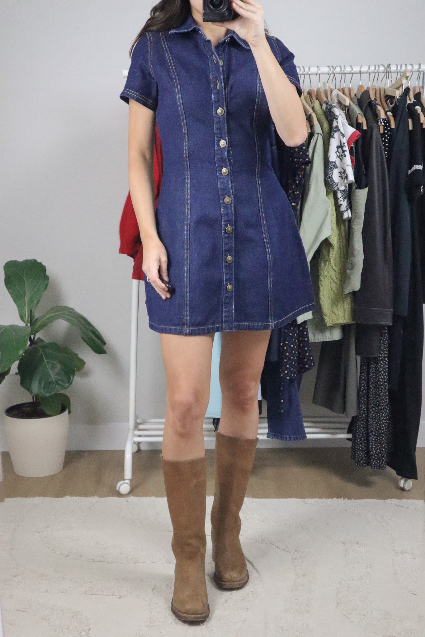 Modern x Denim Dress (2/4)