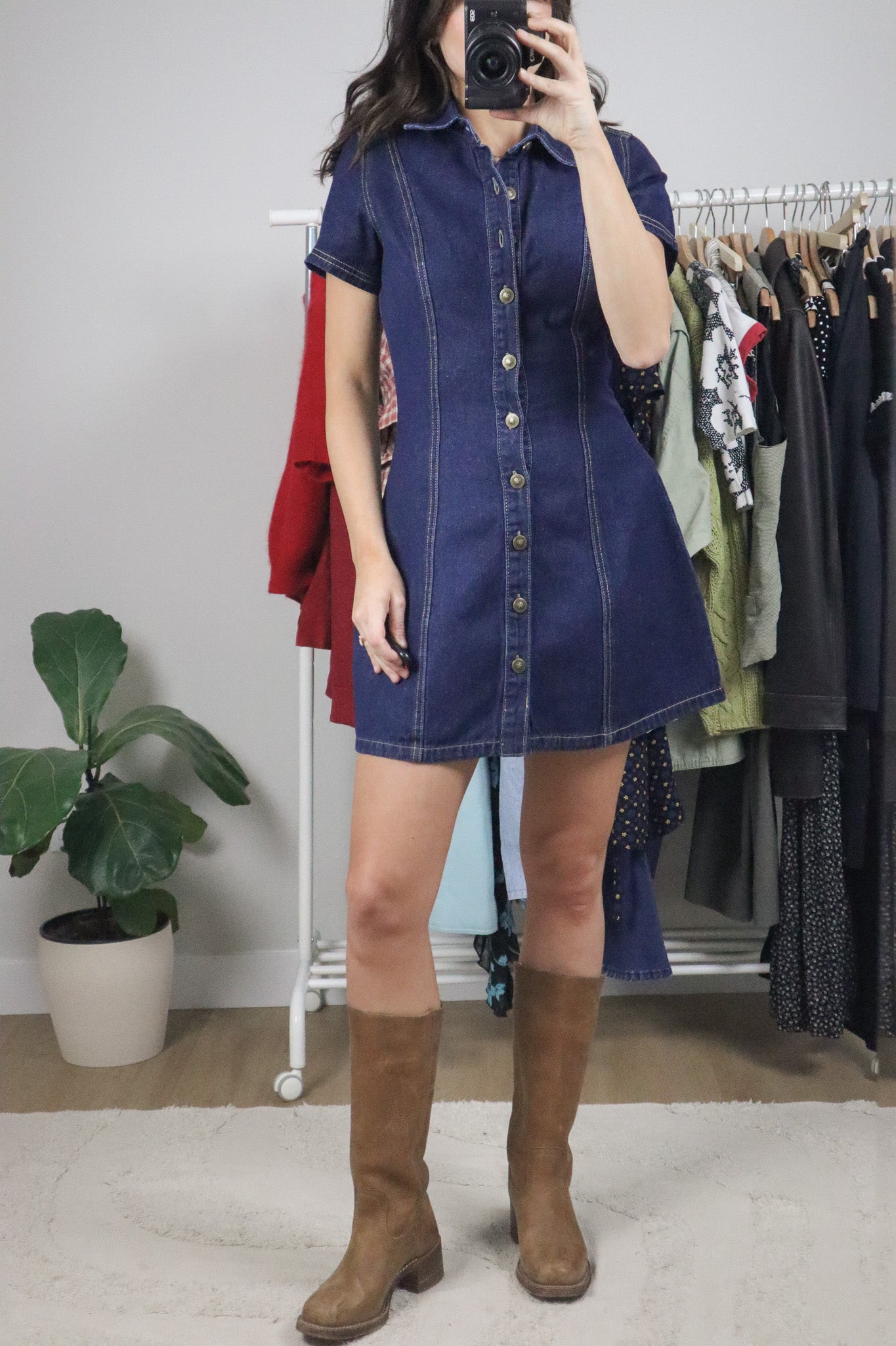 Modern x Denim Dress (2/4)