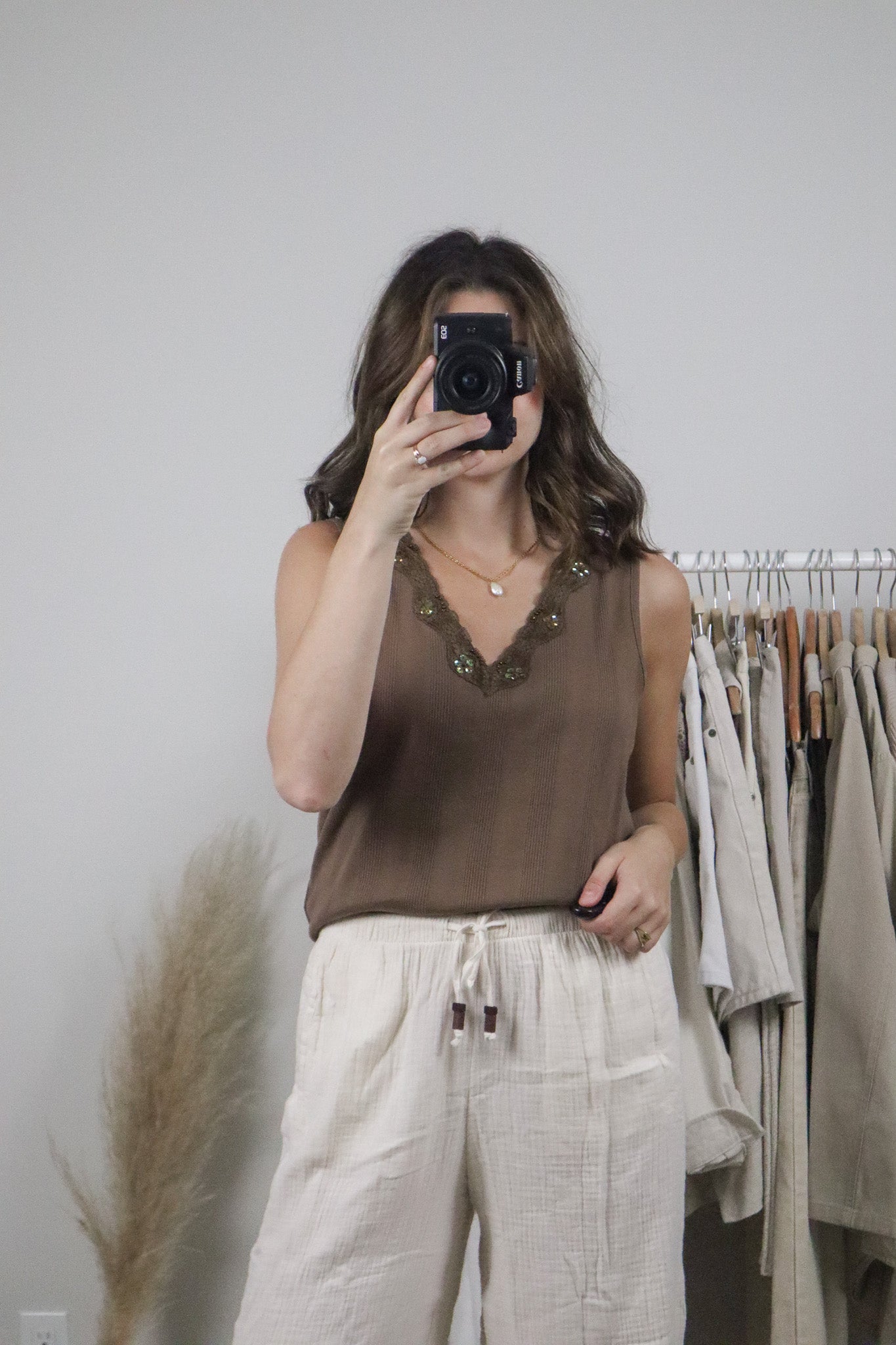 Deadstock x Vintage x Textured Sequin Lace Tank (L/XL)