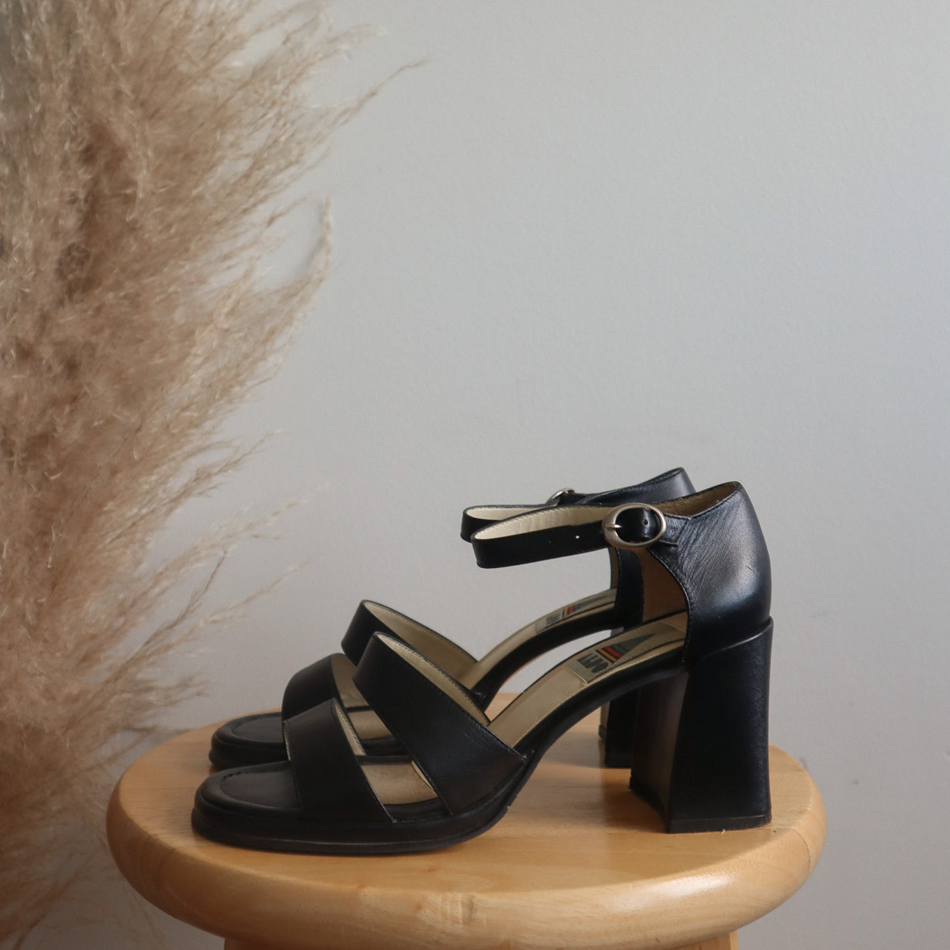 Vintage x Leather Heels (6)