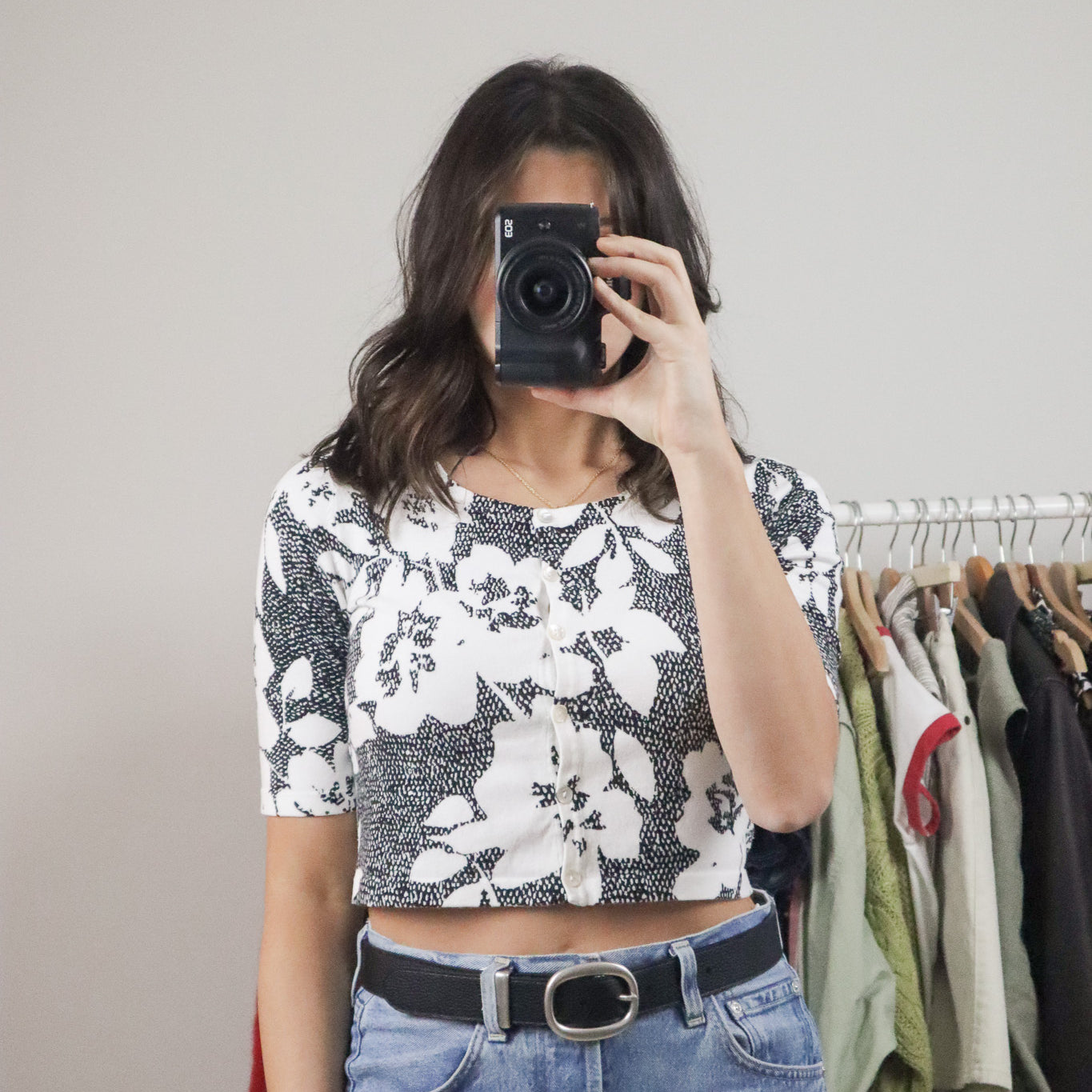 Vintage x Floral Cropped Cardigan (XS-S)