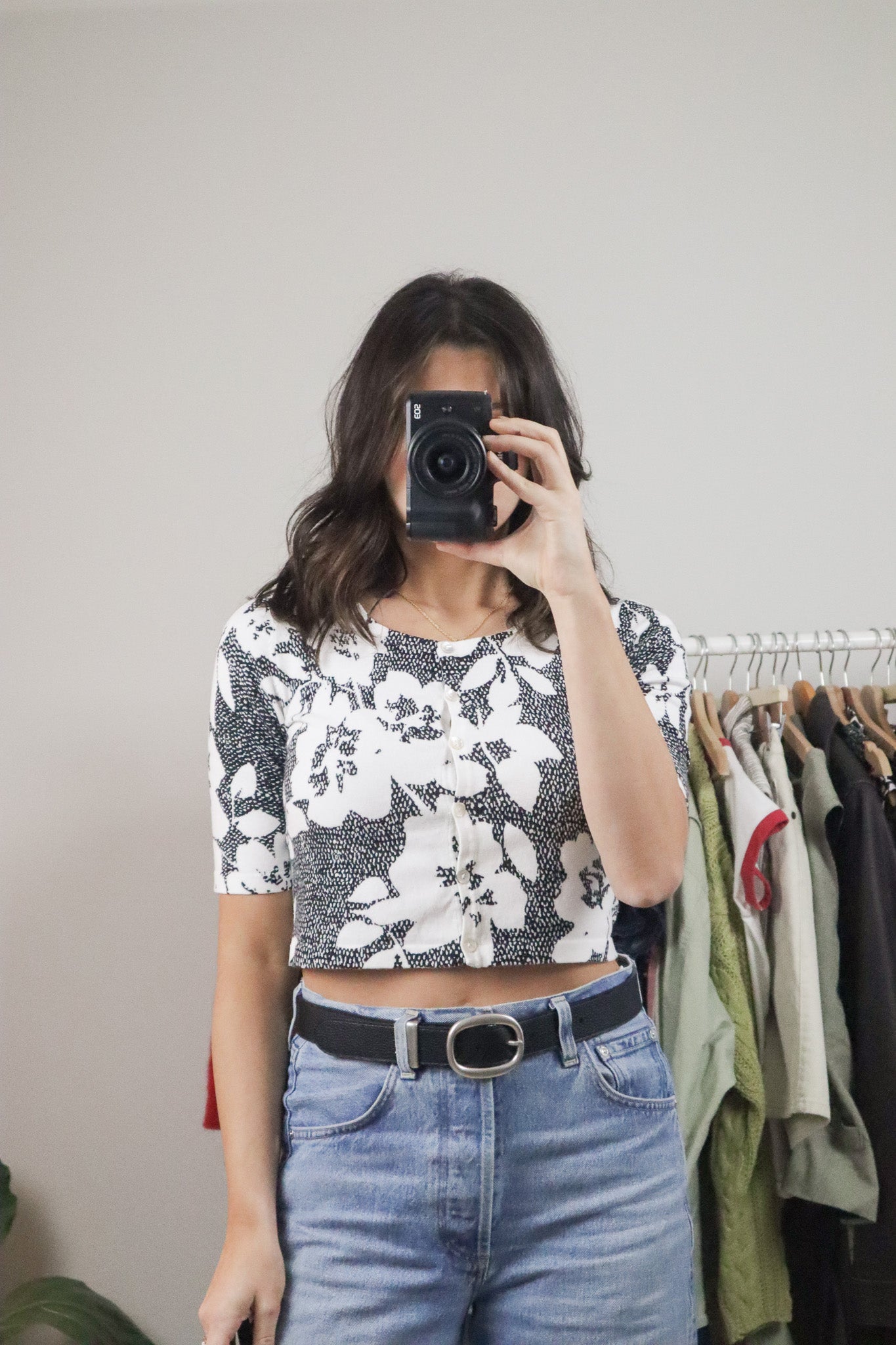 Vintage x Floral Cropped Cardigan (XS-S)