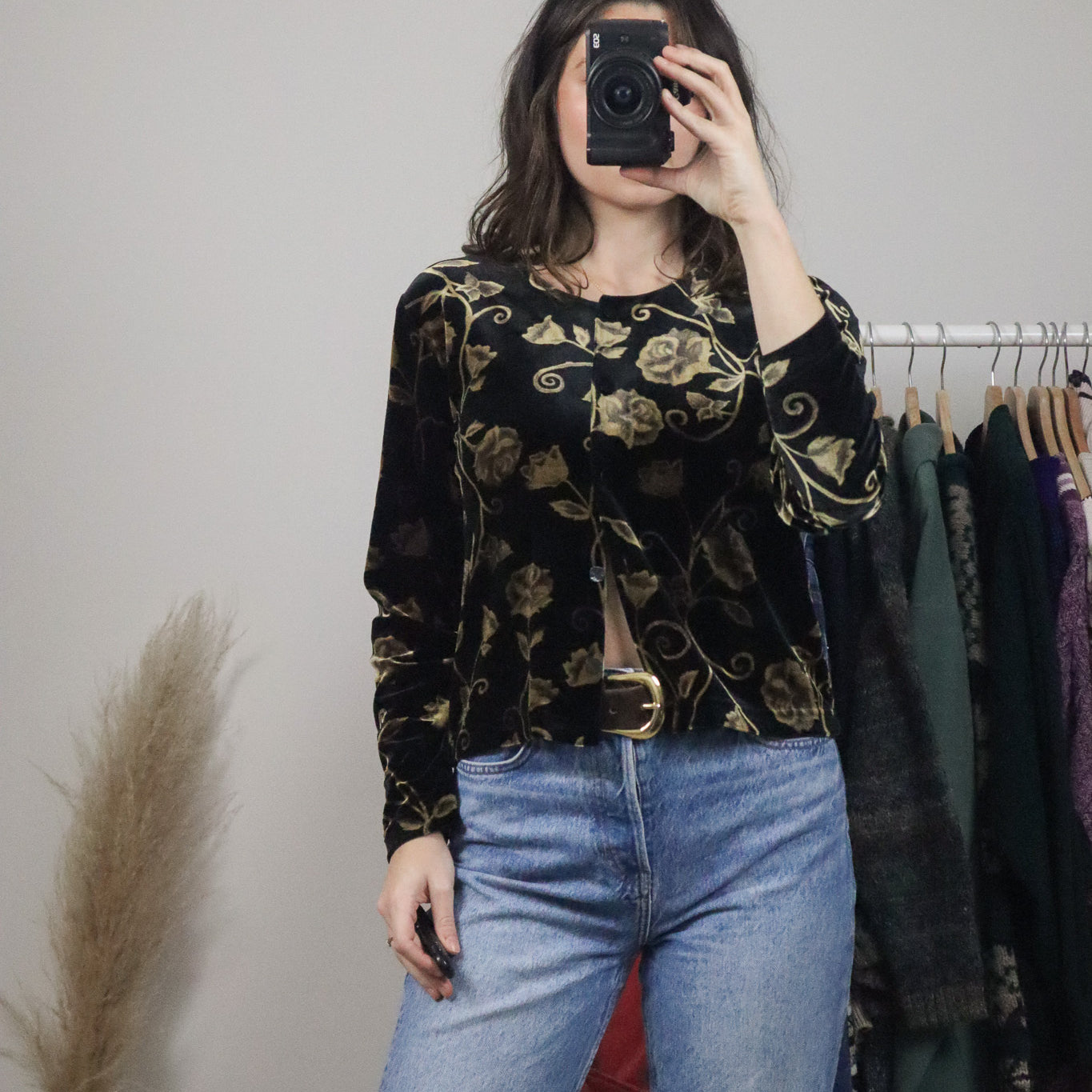 Made in Canada x Vintage x Velvet Patterned Button Up (S)