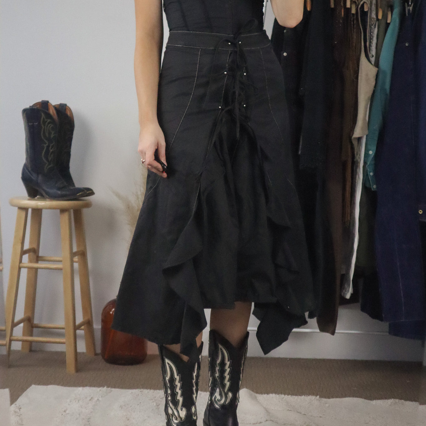 Vintage x Ruffle Midi Skirt (4)