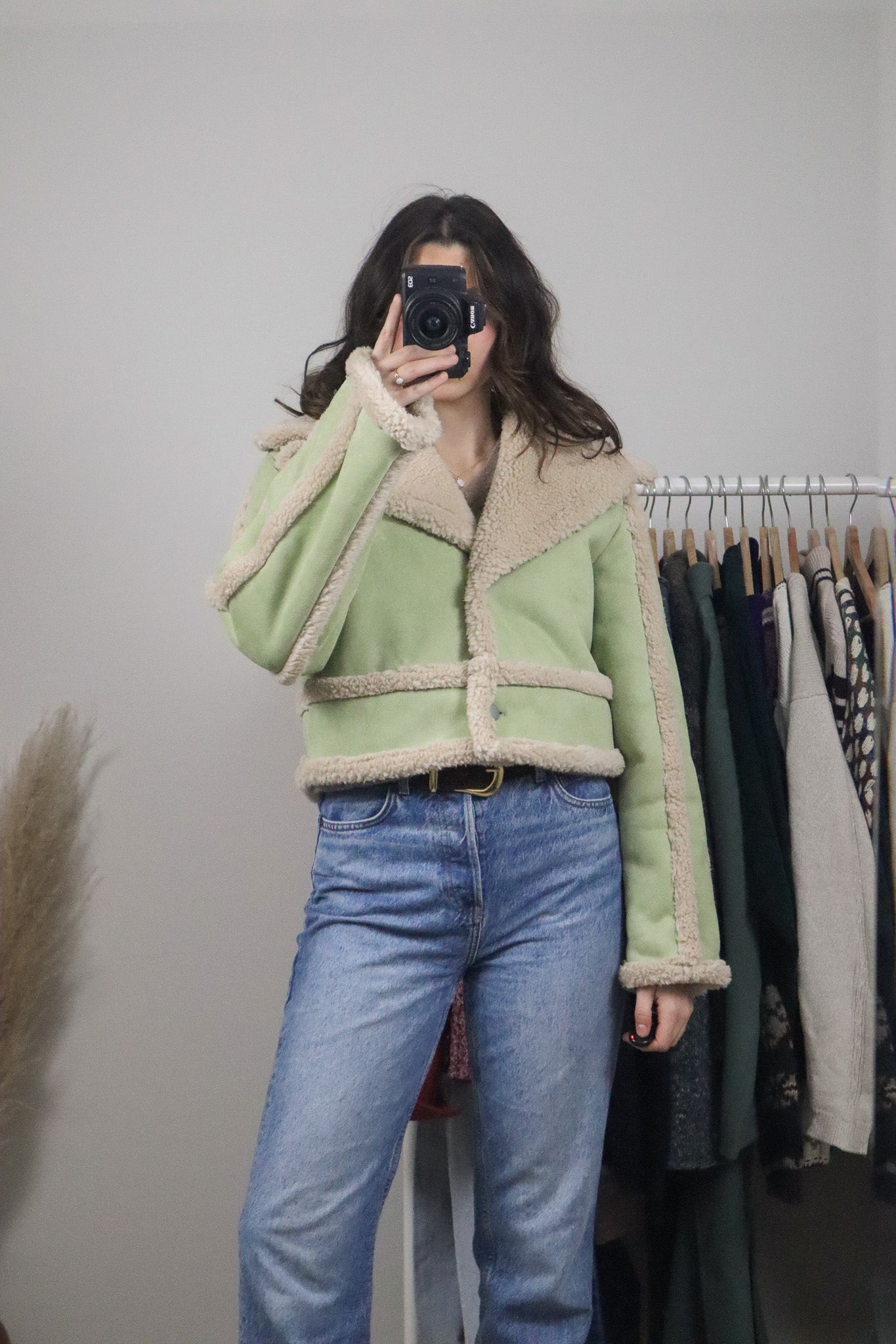 UO x Faux Shearling Cropped Jacket (S)