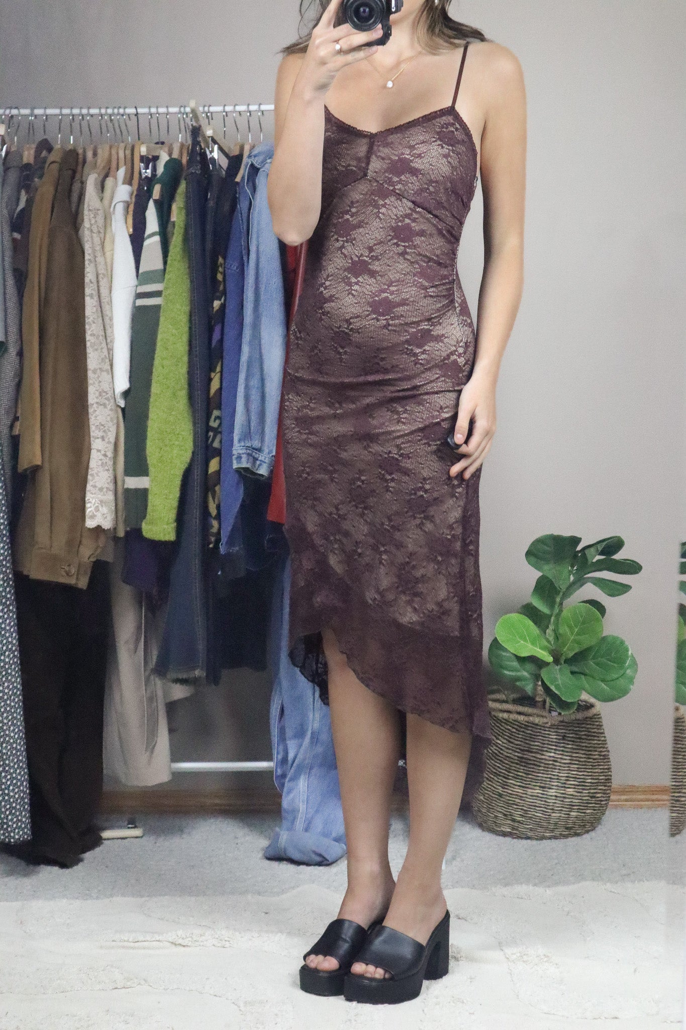 Made in USA x Vintage x Lace Maxi Dress (XS/S)