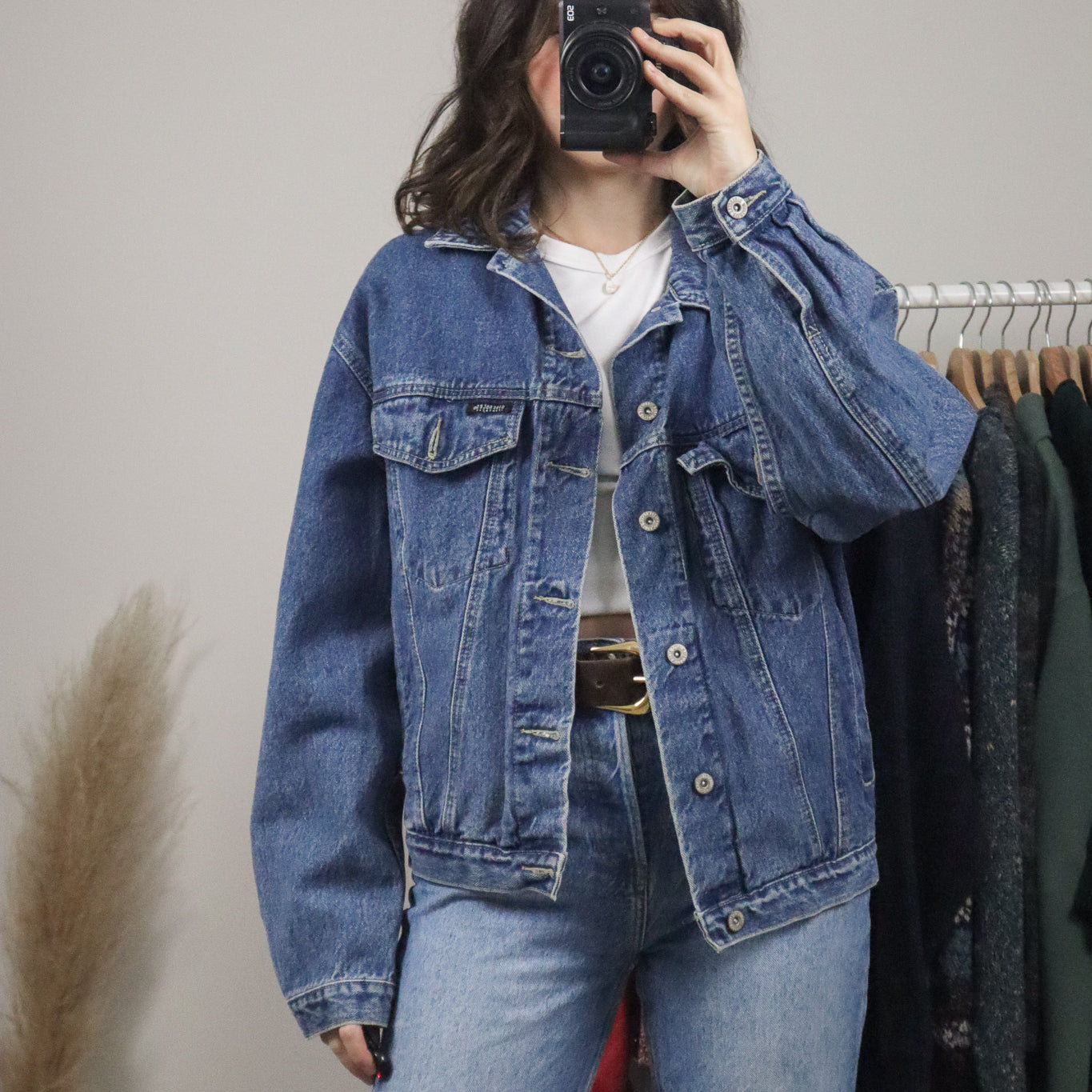 Vintage x 90s Oversized Denim Trucker Jacket (S/M)
