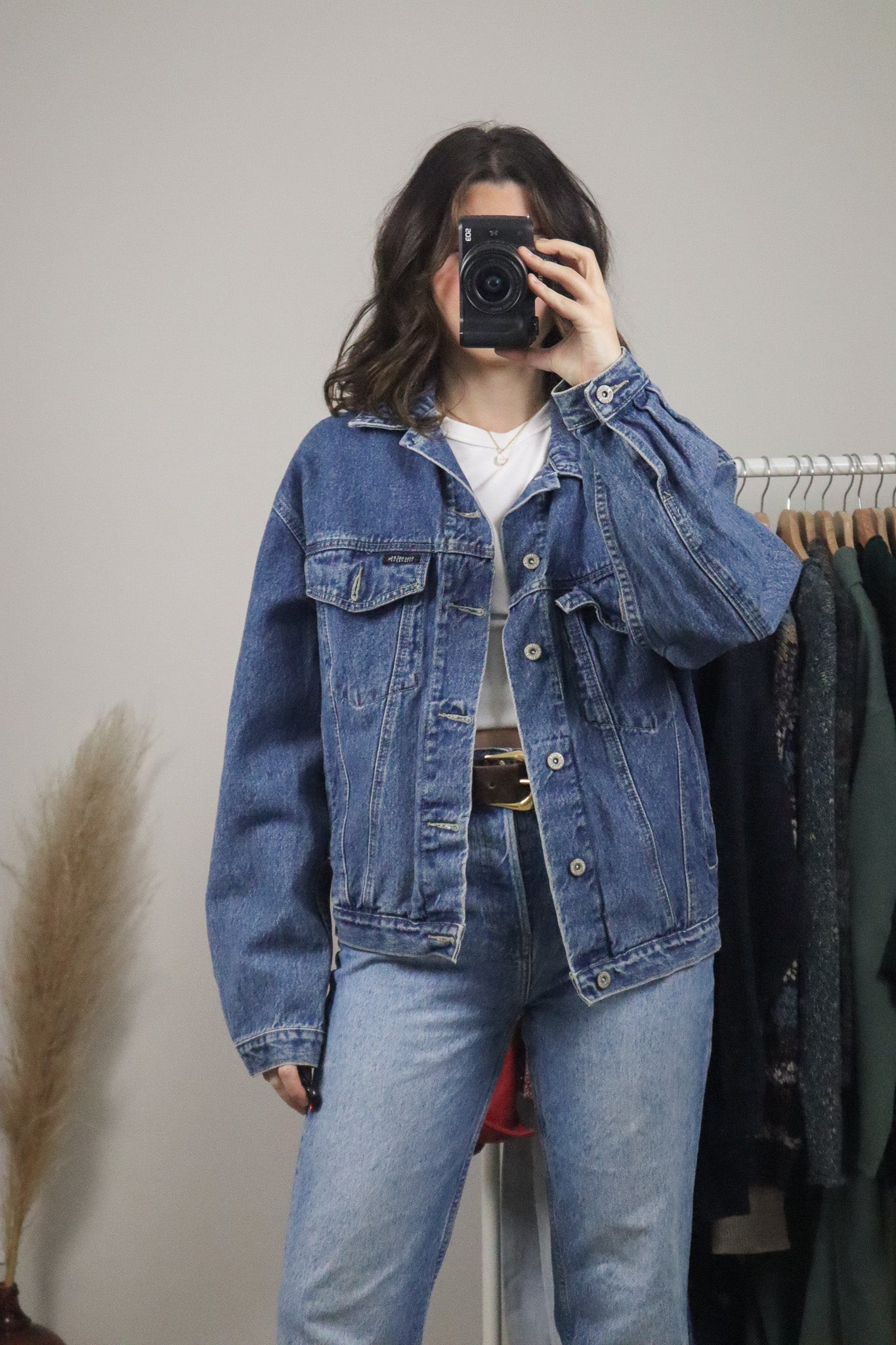 Vintage x 90s Oversized Denim Trucker Jacket (S/M)