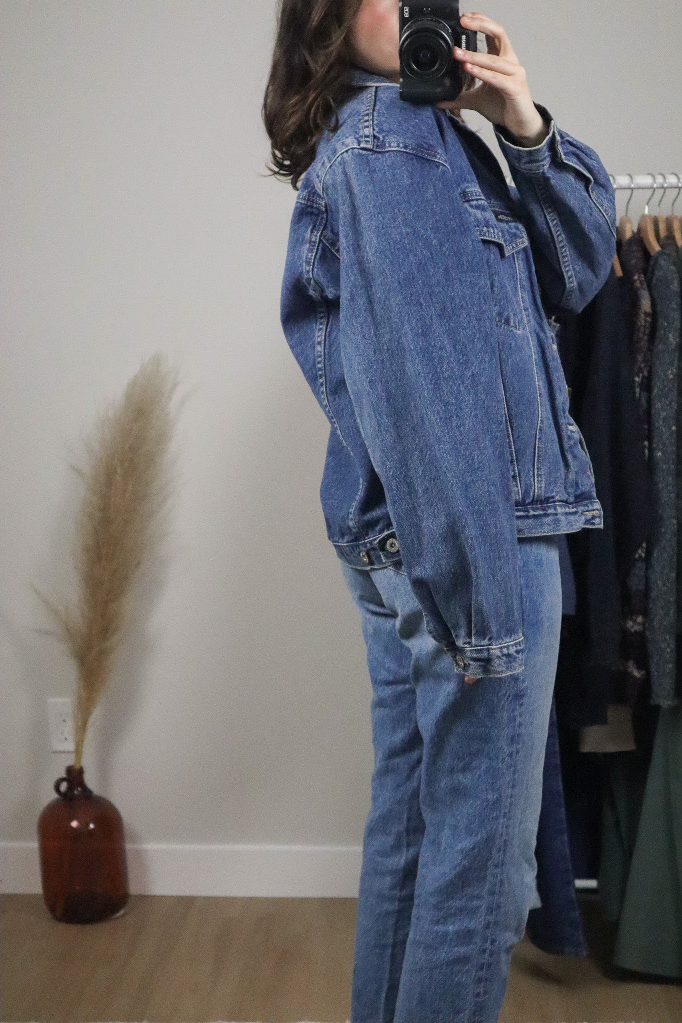 Vintage x 90s Oversized Denim Trucker Jacket (S/M)