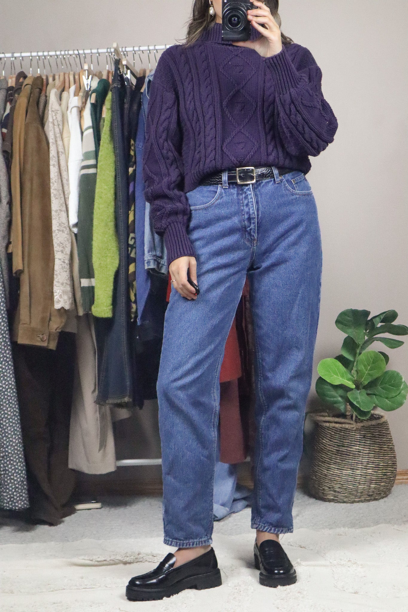 Vintage x Mom Jeans (4/6)