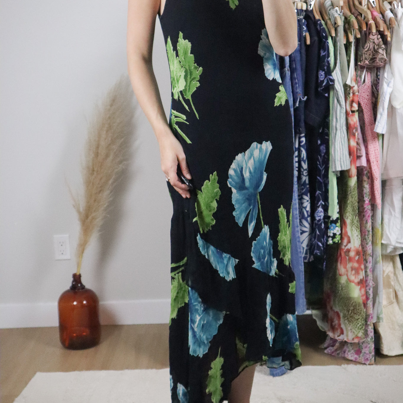 Vintage x Floral Maxi Dress (8/10)