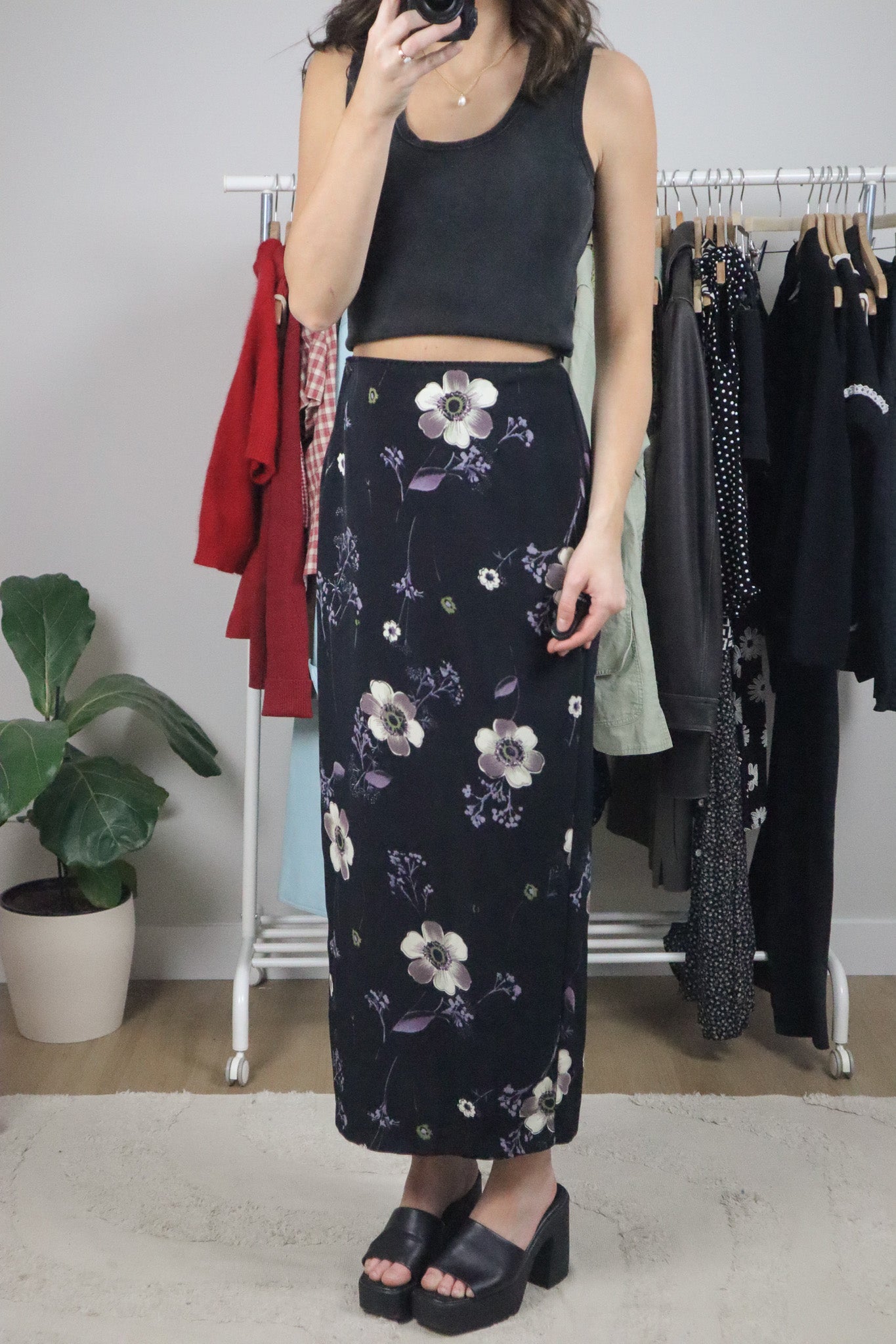 Made in Canada x Vintage x Floral Maxi Skirt (6)