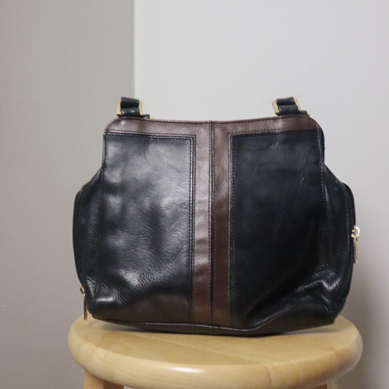 Vintage x Faux Leather Contrast Purse