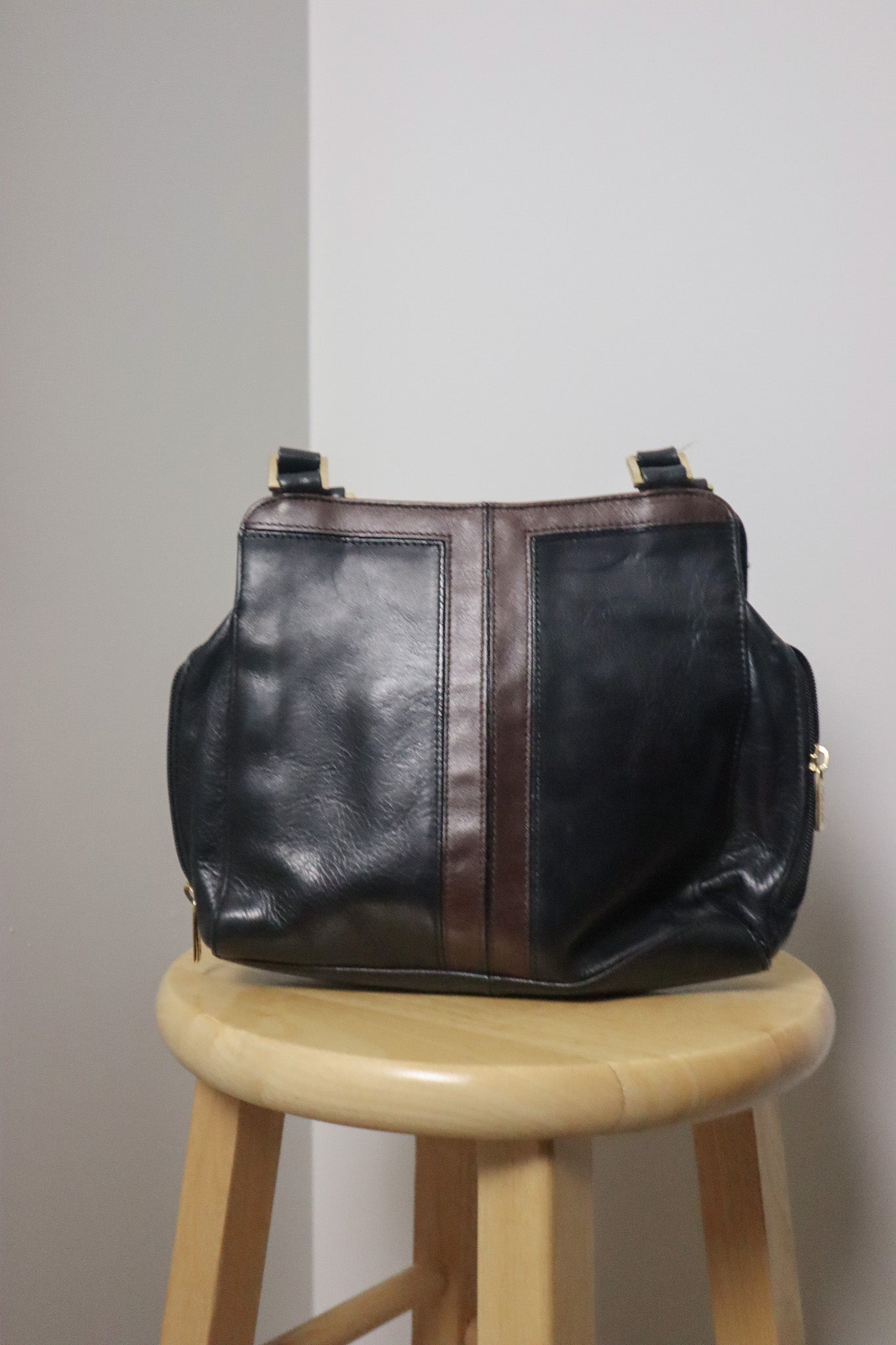 Vintage x Faux Leather Contrast Purse