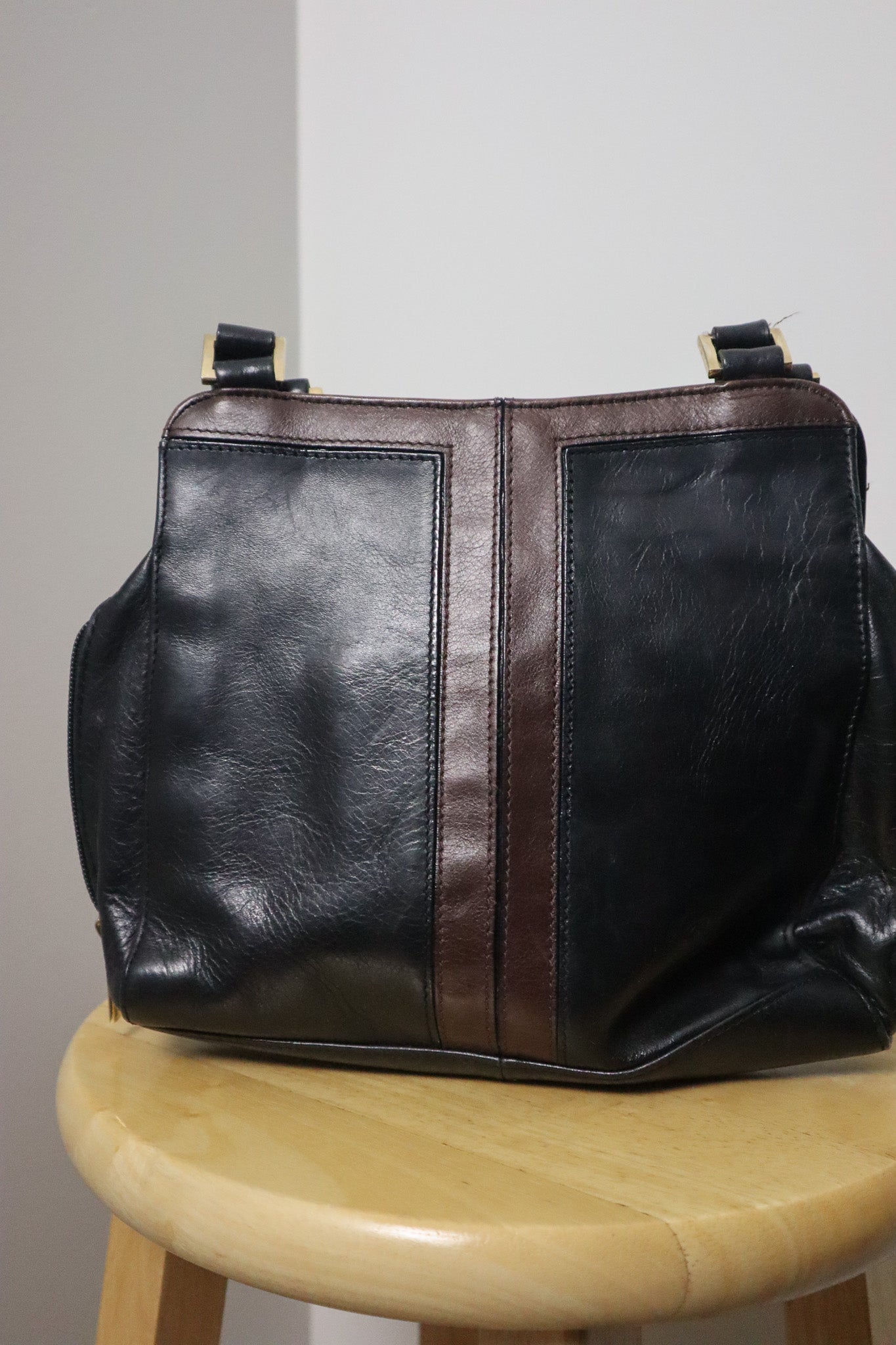 Vintage x Faux Leather Contrast Purse