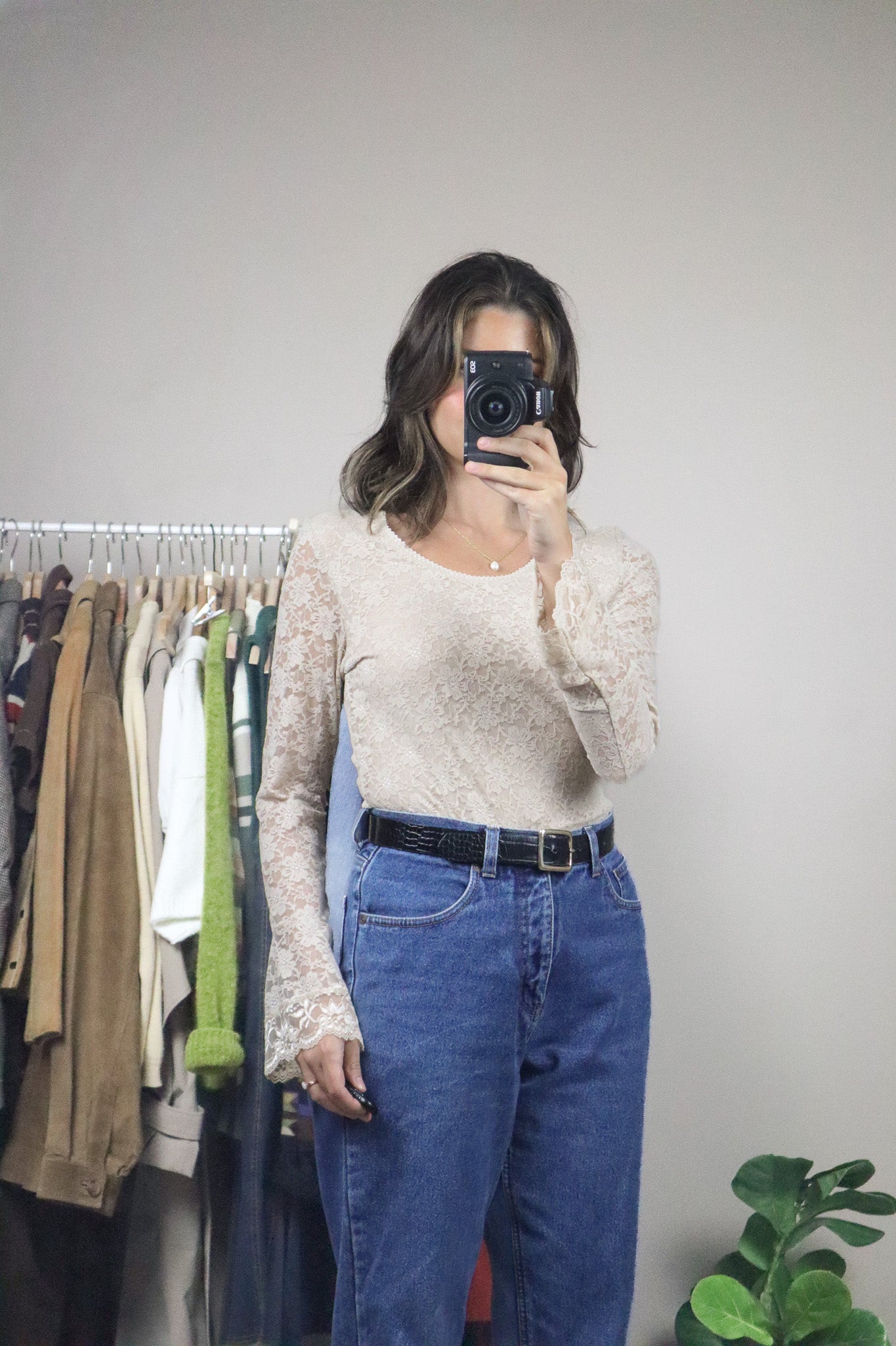 Vintage x Lace Long-Sleeve (S)