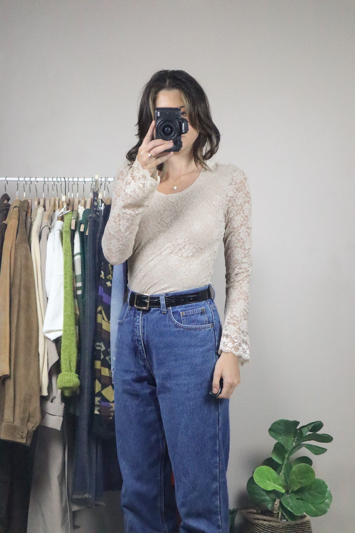 Vintage x Lace Long-Sleeve (S)