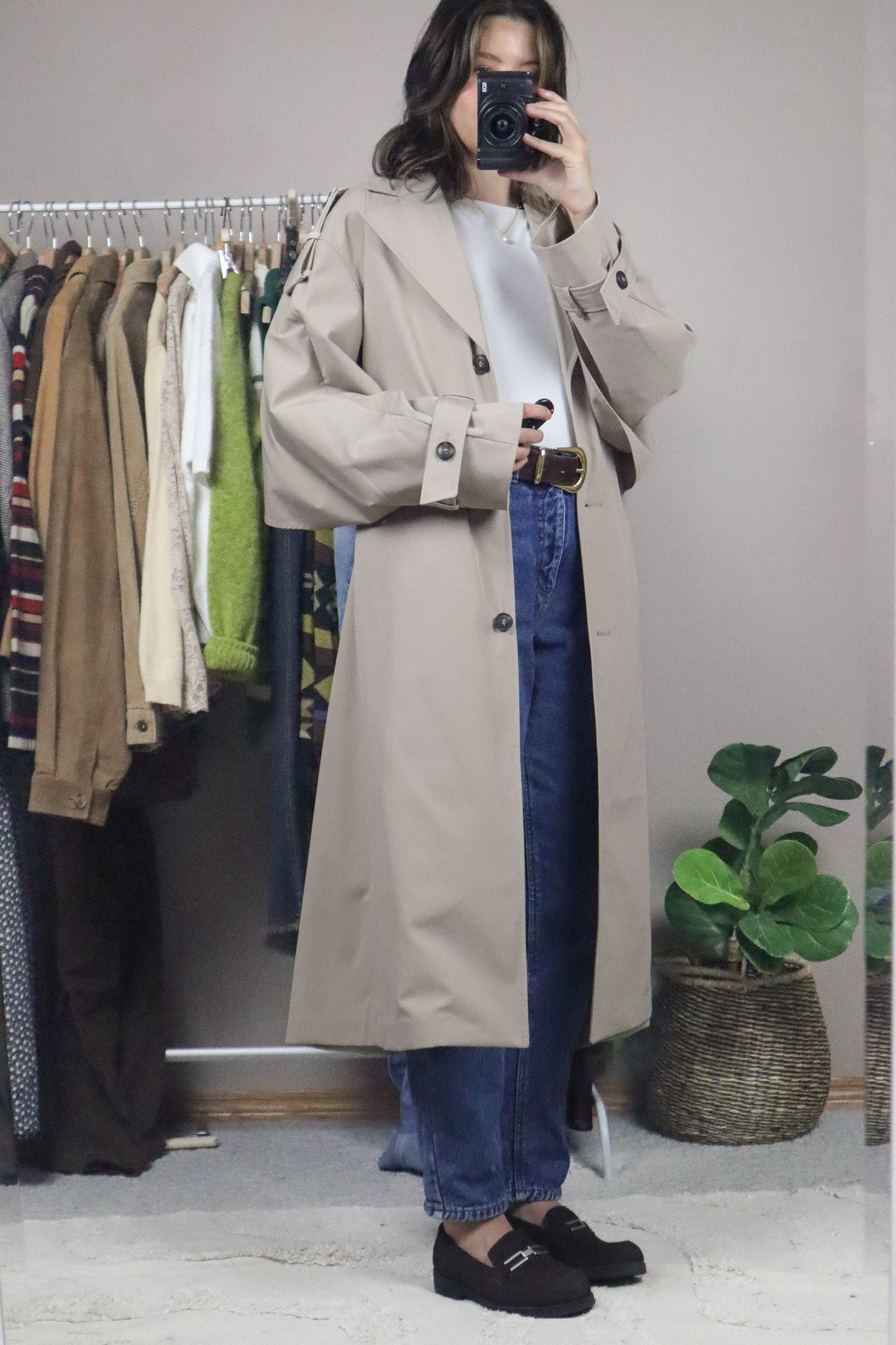 Modern x Trench Coat (M)
