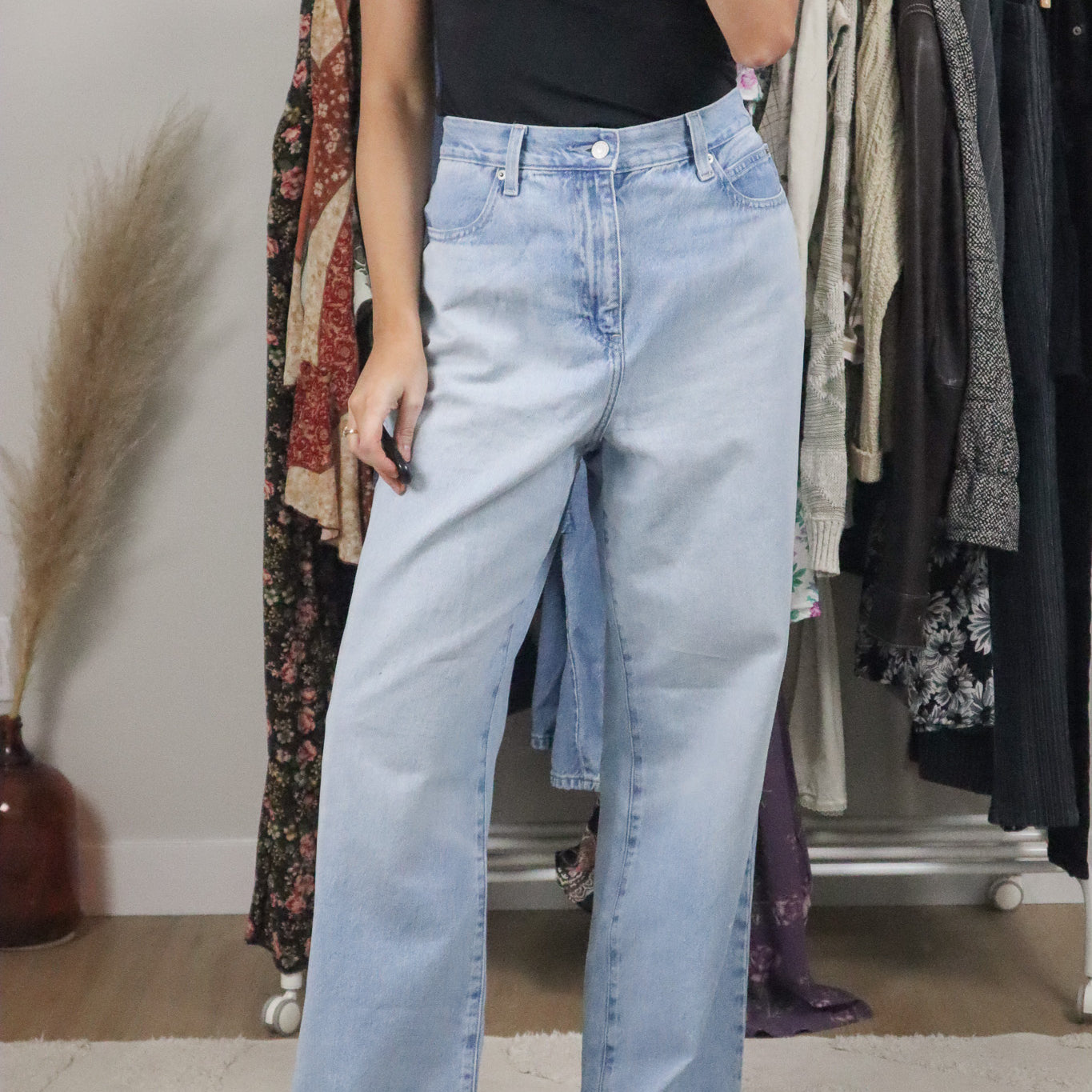Modern x Wide-Leg Jeans (32)