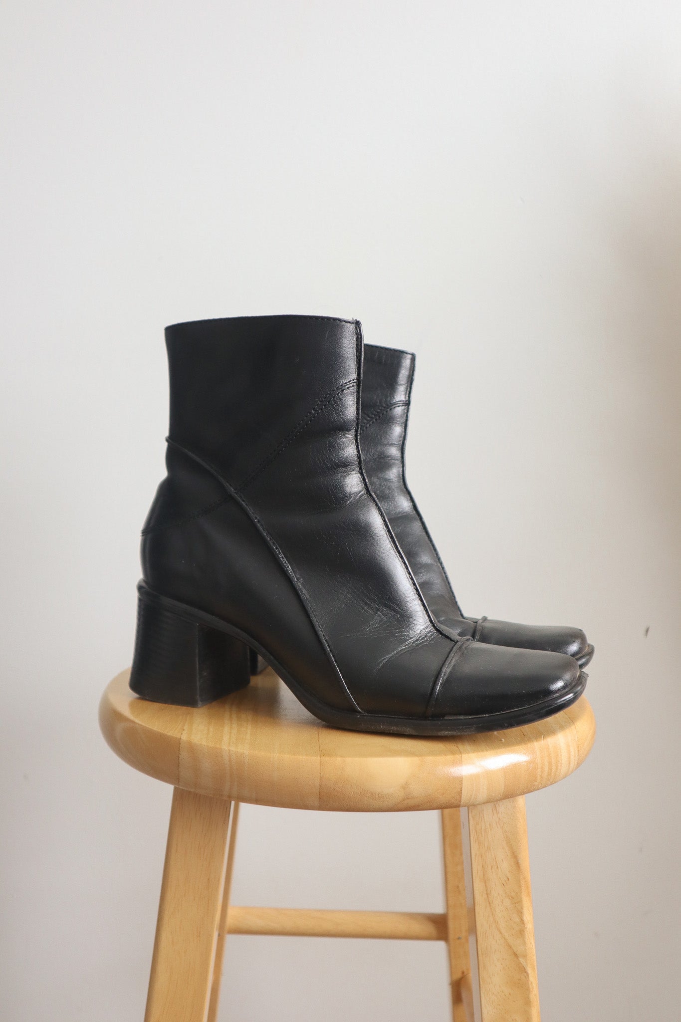 Vintage x Leather Boots (8)