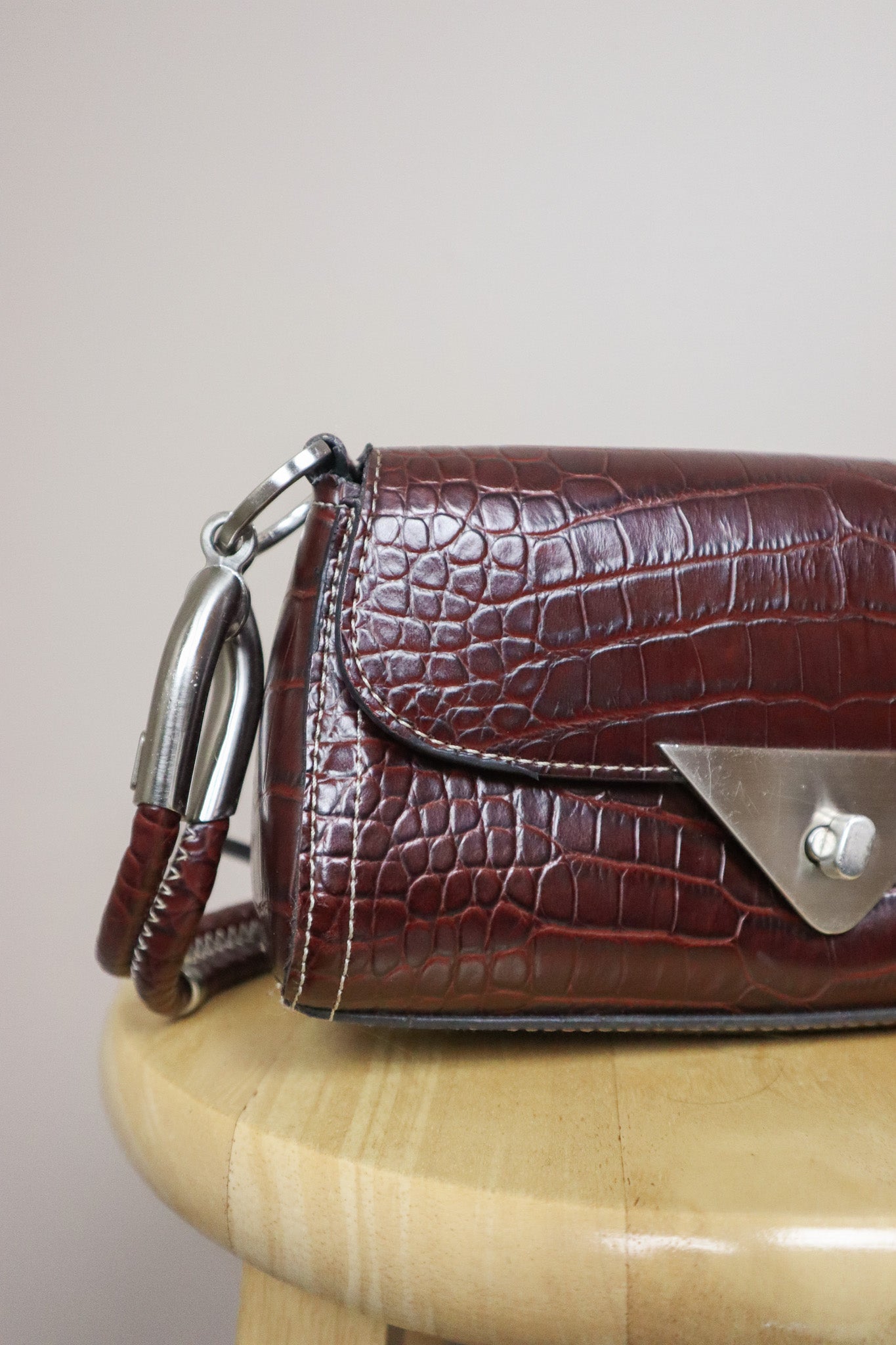 Vintage x Faux Leather Croc Shoulder Purse