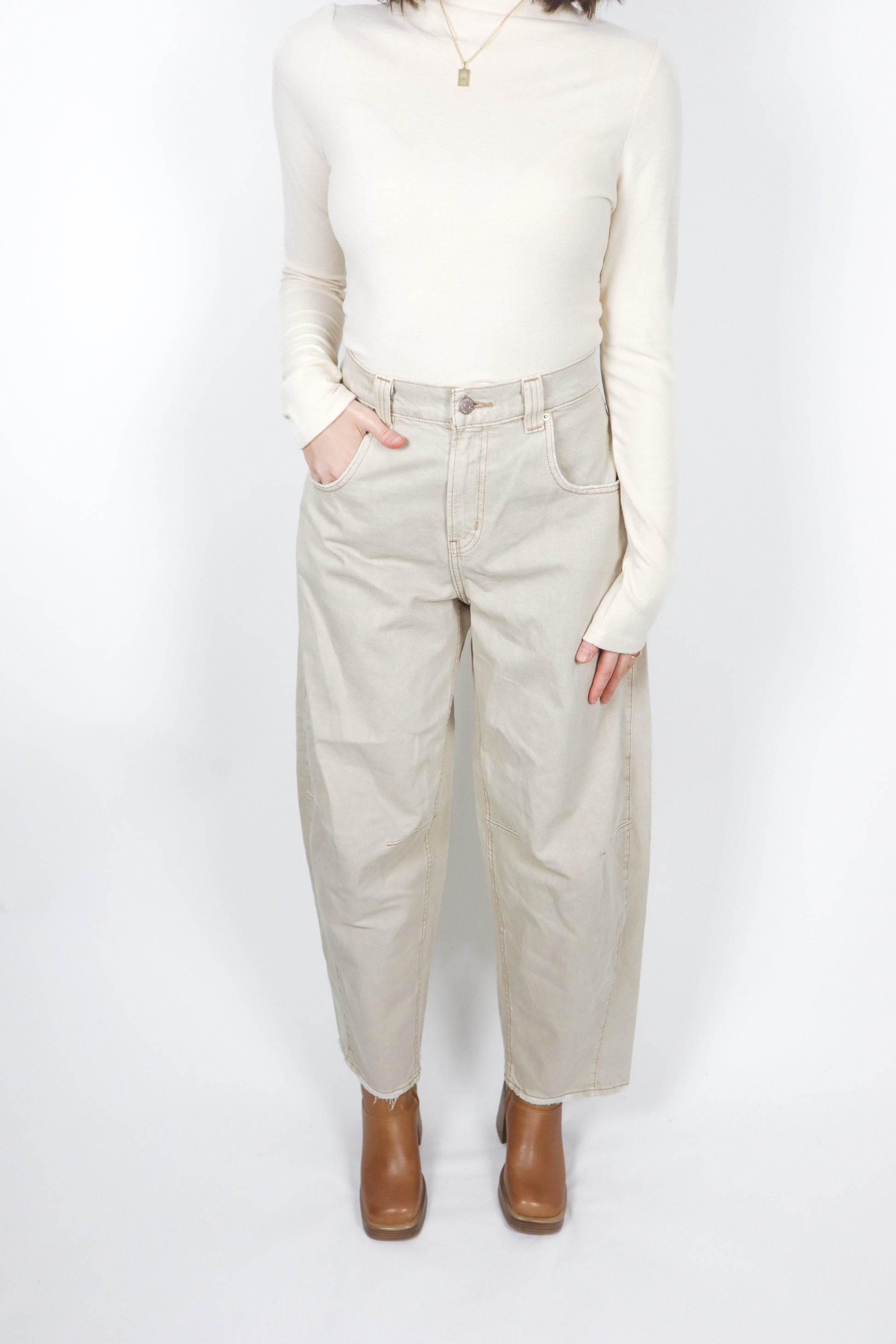 Modern x UO Jeans (6)