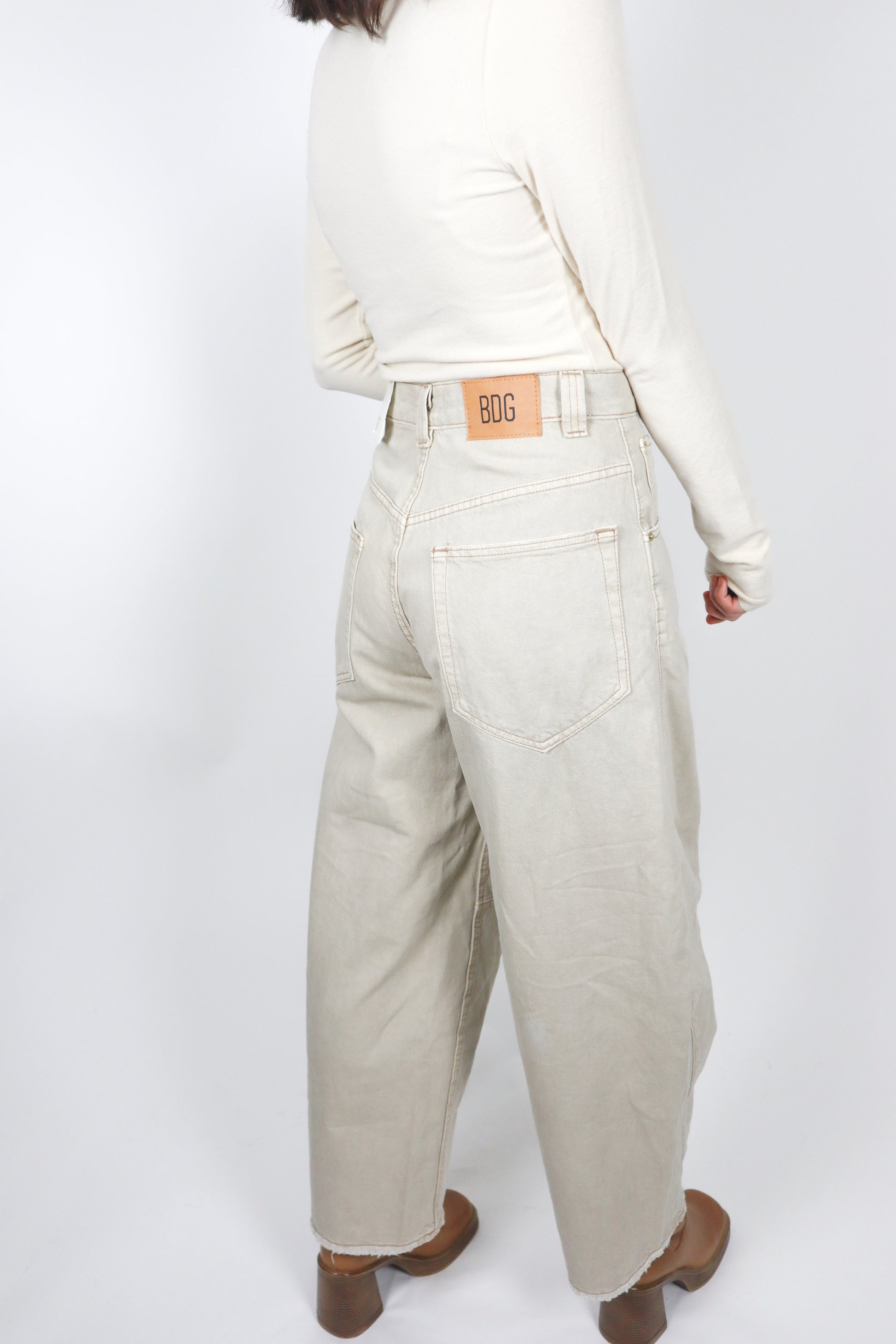 Modern x UO Jeans (6)