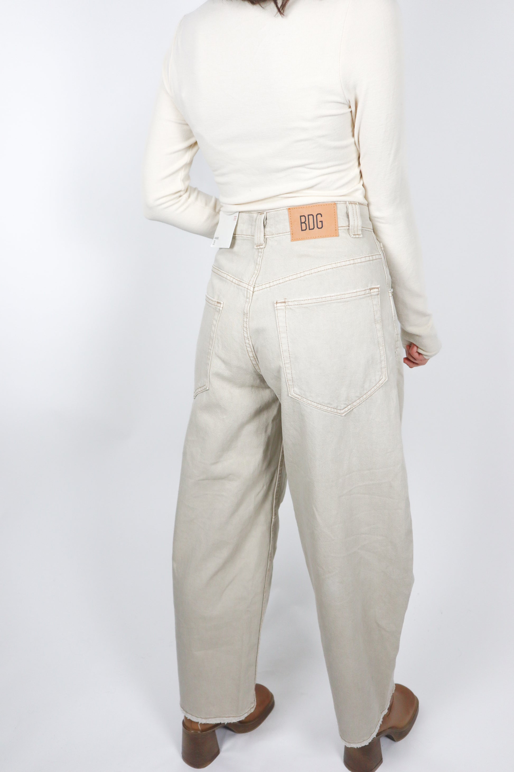Modern x UO Jeans (6)
