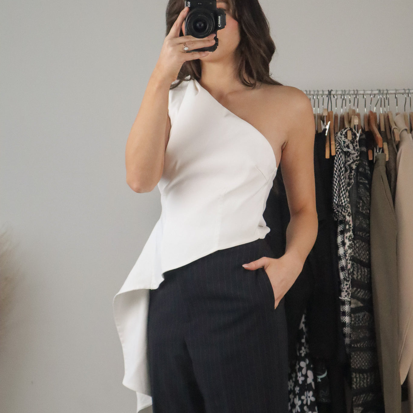 Modern x One Shoulder Tank (L)