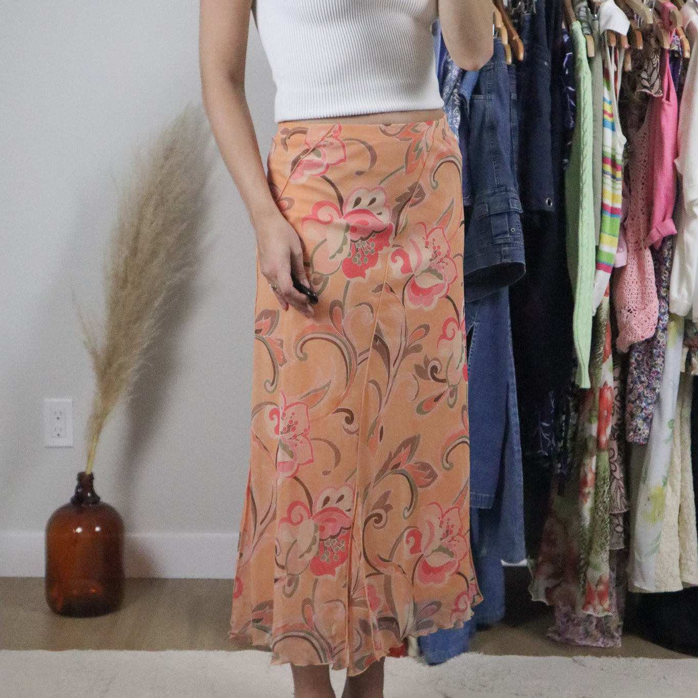 Made in Canada x Vintage x Mesh Patterned Maxi Skirt (S)