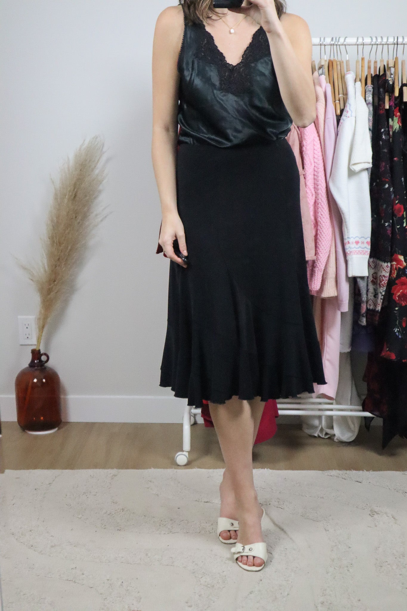 Vintage x Ruffle Midi Skirt (M)