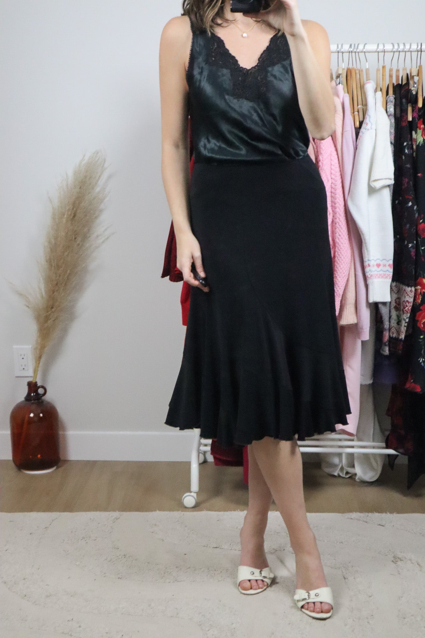 Vintage x Ruffle Midi Skirt (M)