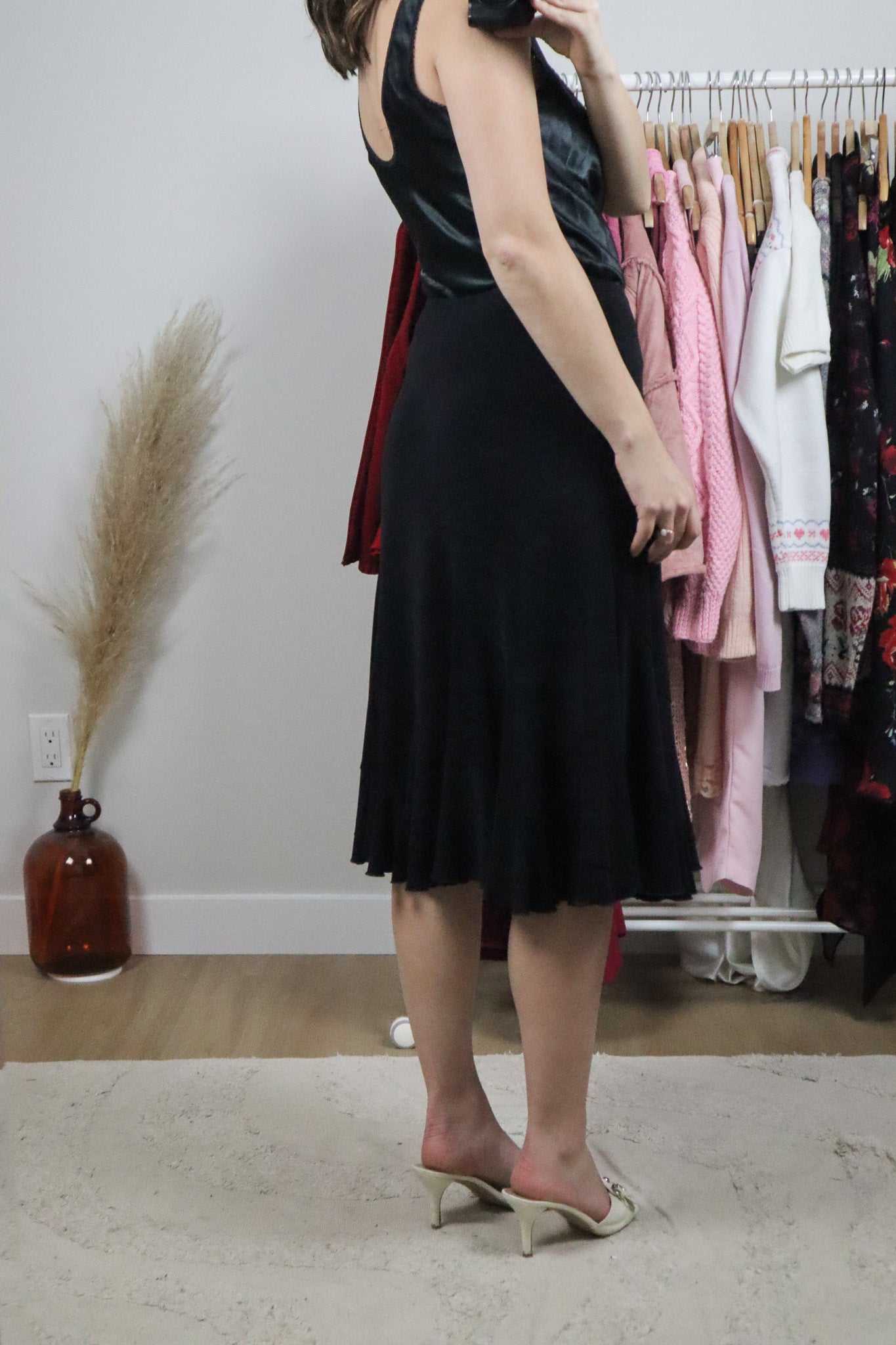 Vintage x Ruffle Midi Skirt (M)