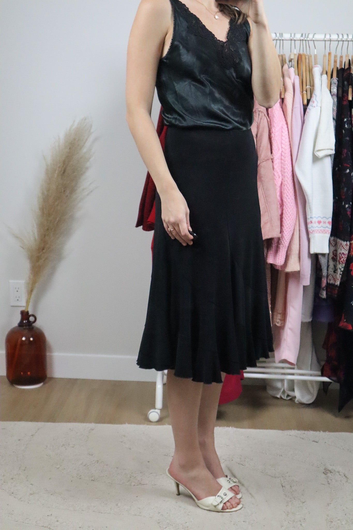 Vintage x Ruffle Midi Skirt (M)