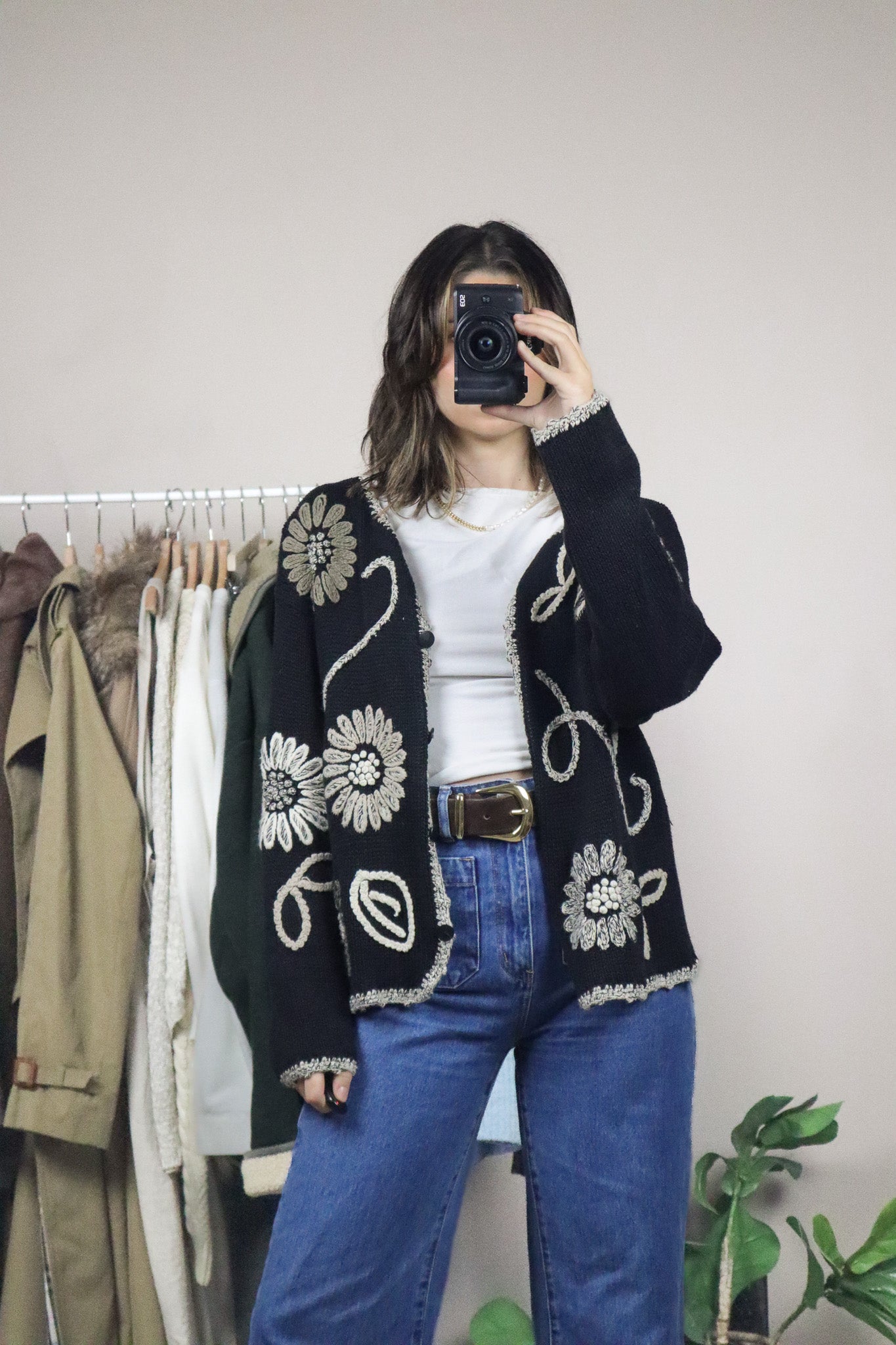 Vintage x Embroidered Cardigan (M)