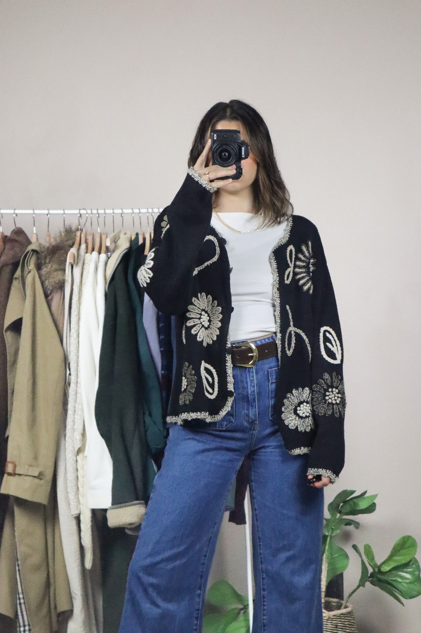 Vintage x Embroidered Cardigan (M)