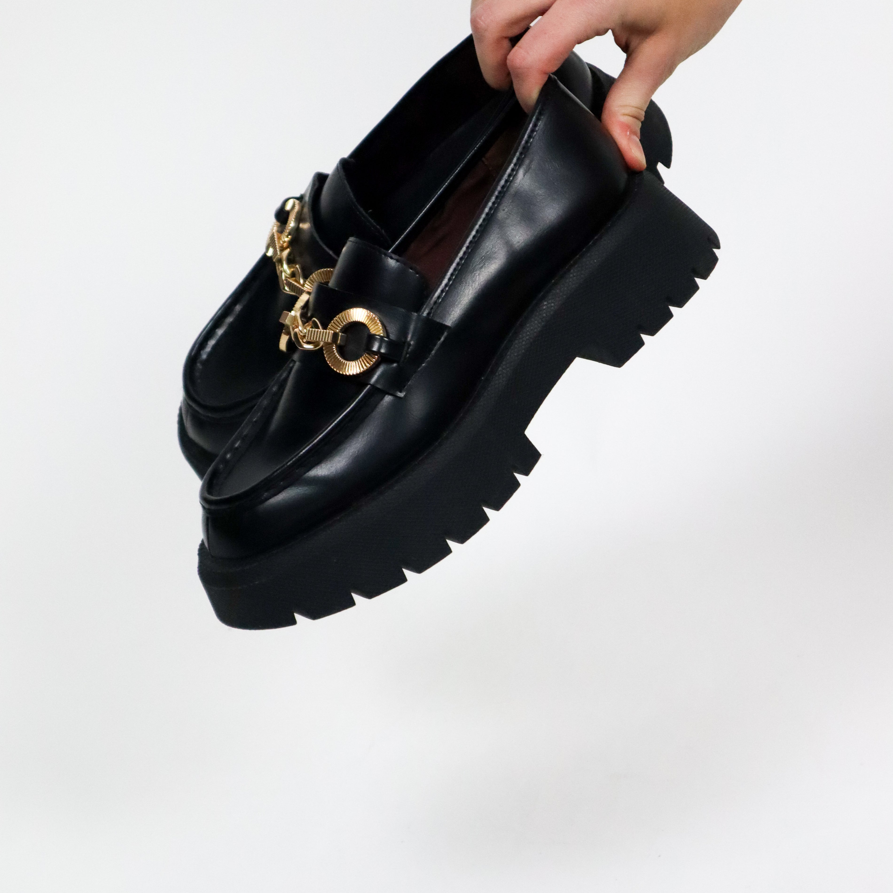 Modern x Chunky Loafers (6.5)